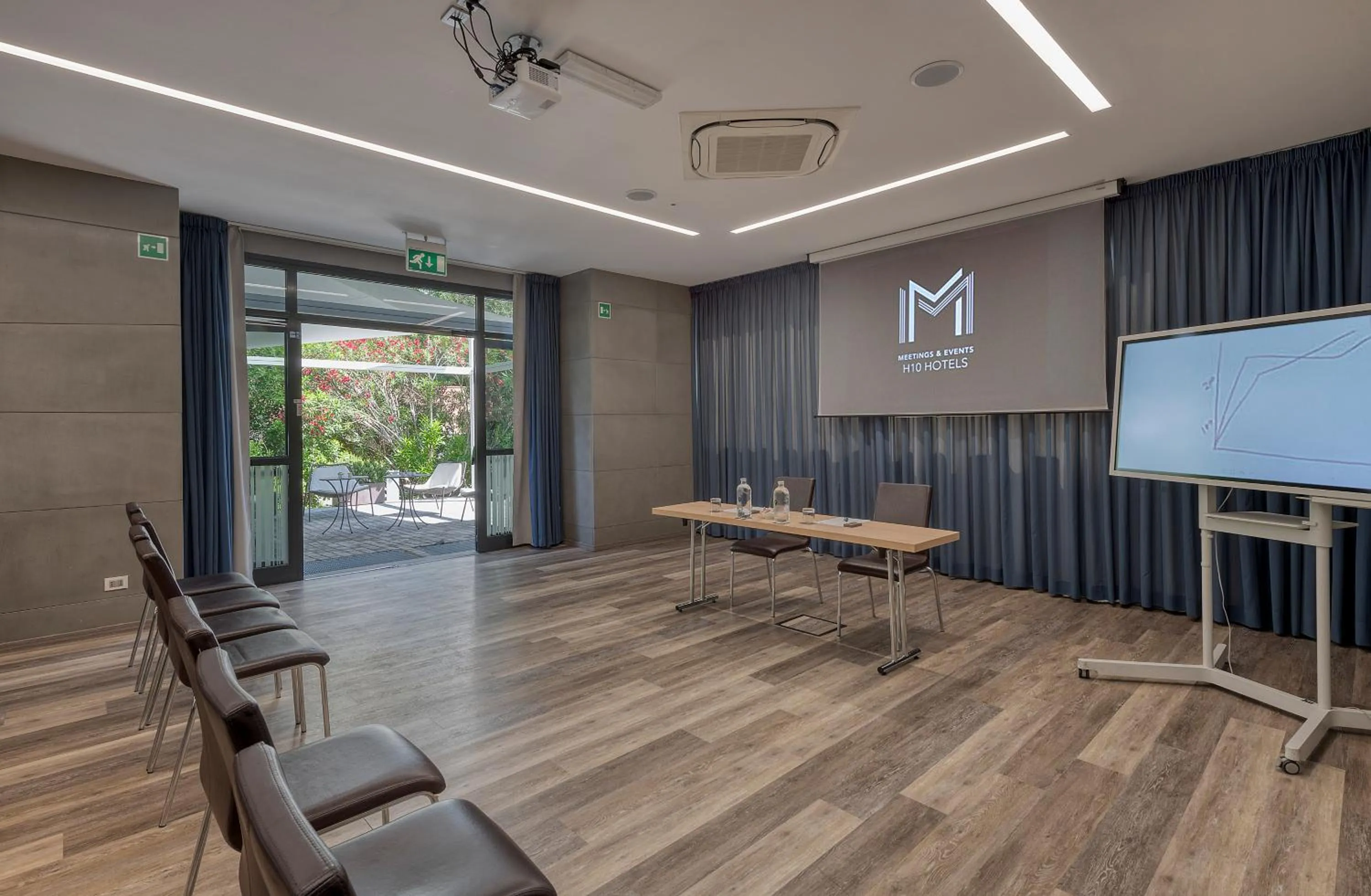 Meeting/conference room in H10 Roma Città