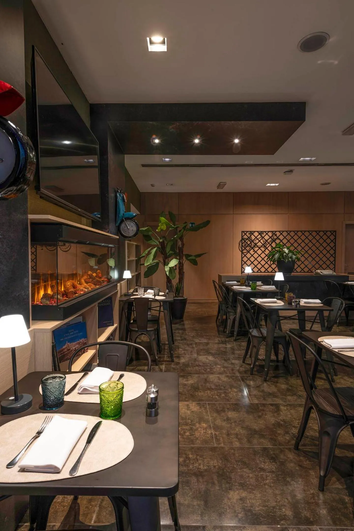 Restaurant/places to eat in H10 Roma Città