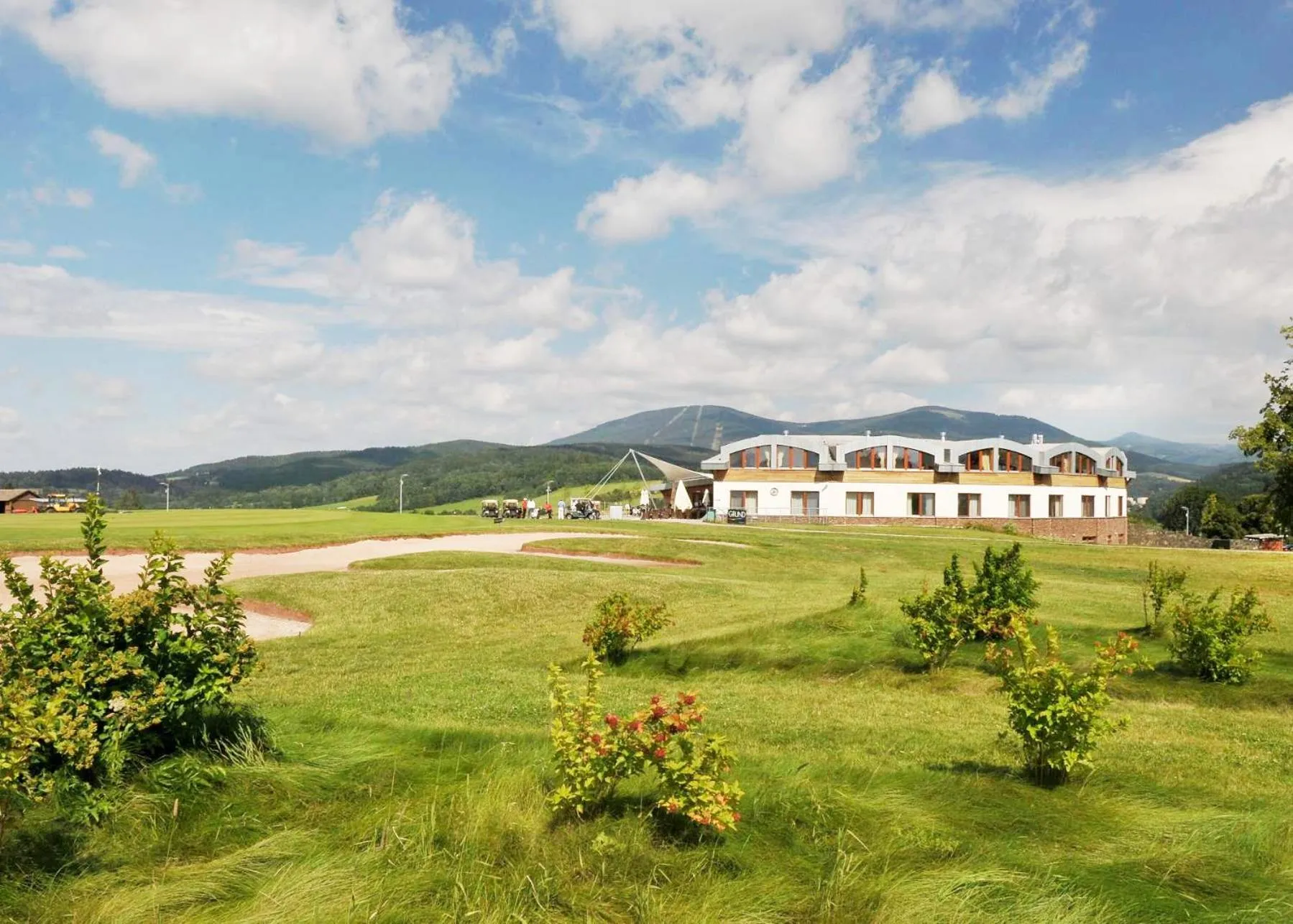 Property building in Grund Resort Golf and Ski