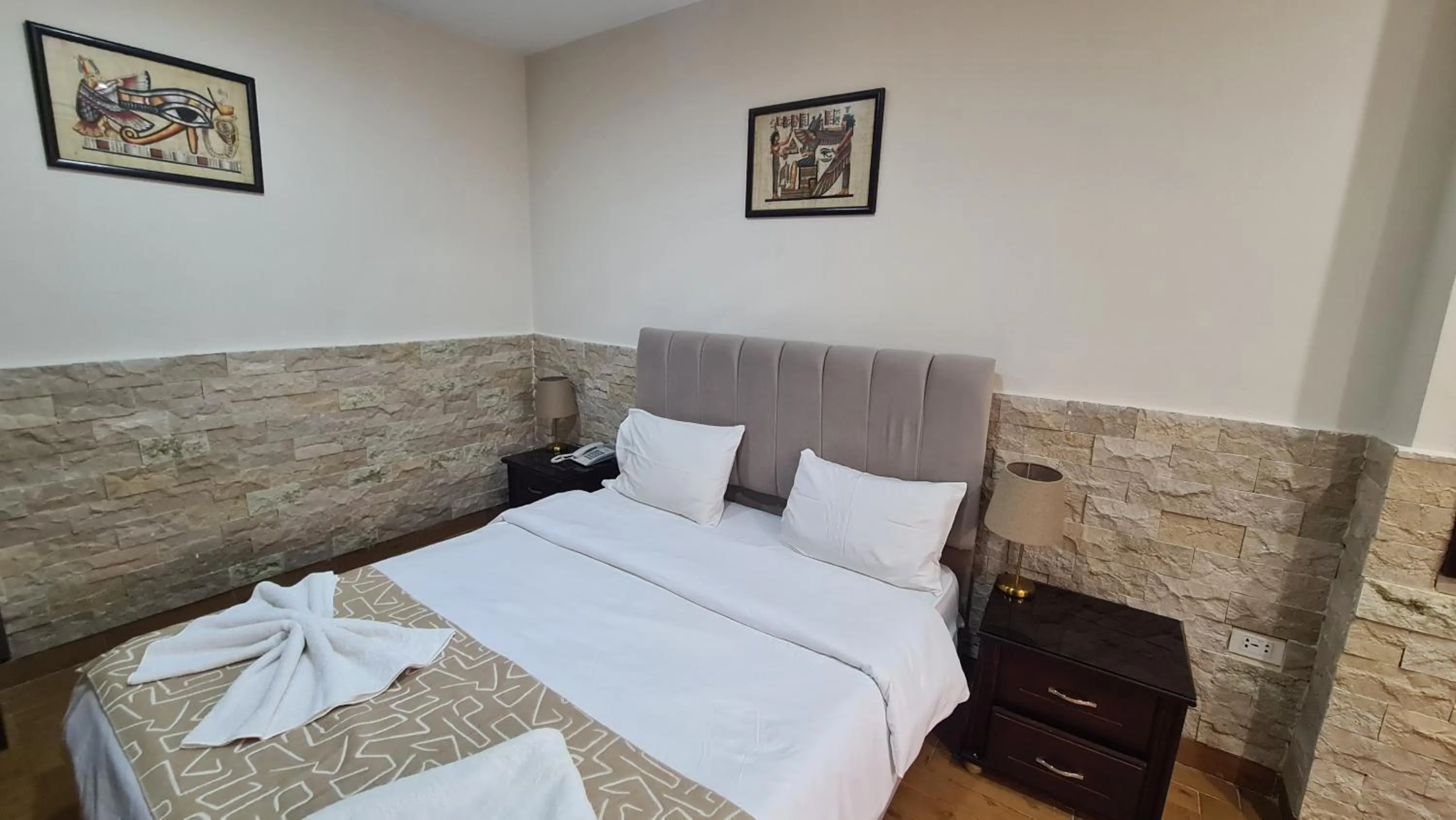 Bed in Best View Pyramids Hotel