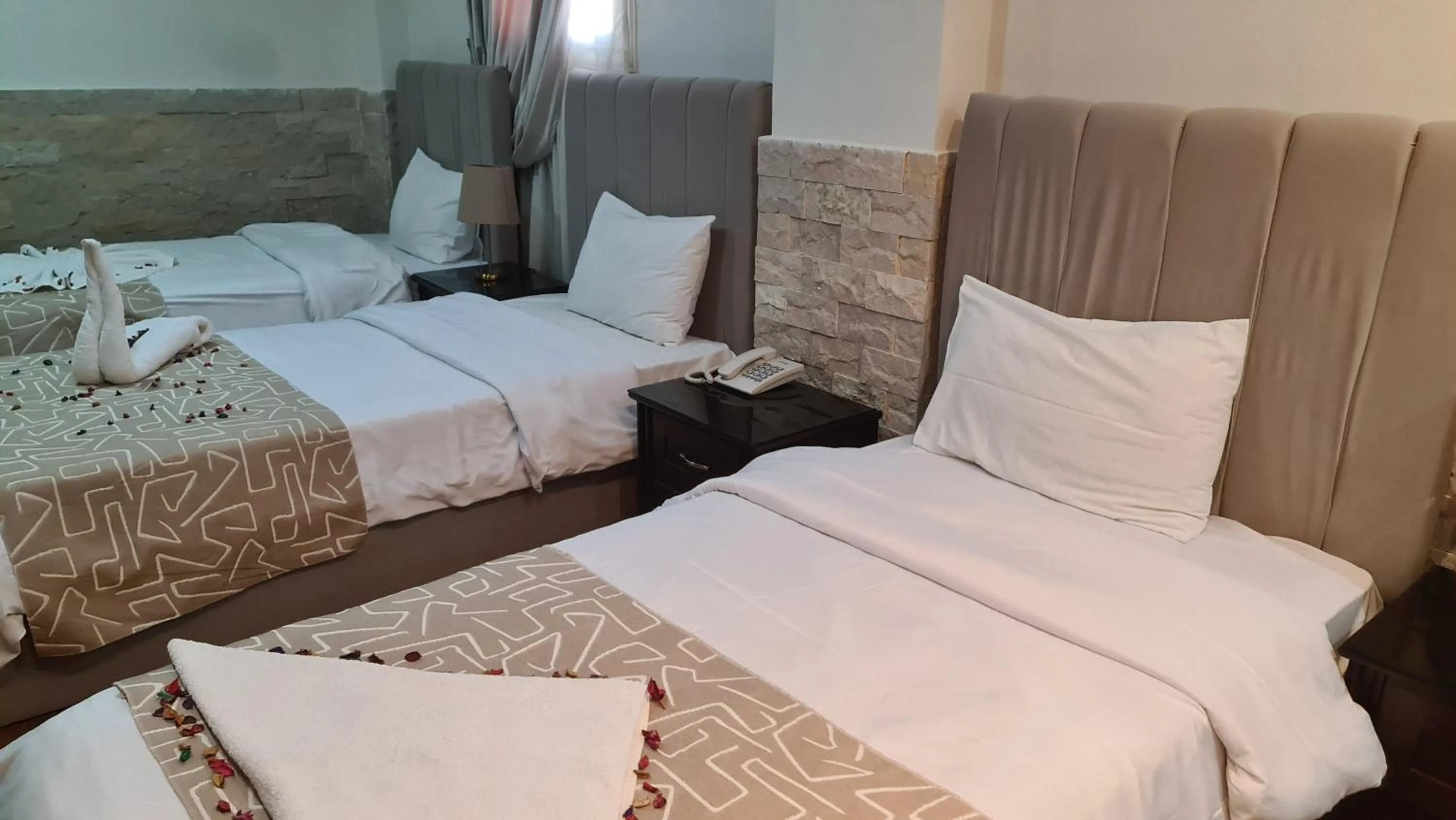 Bed in Best View Pyramids Hotel