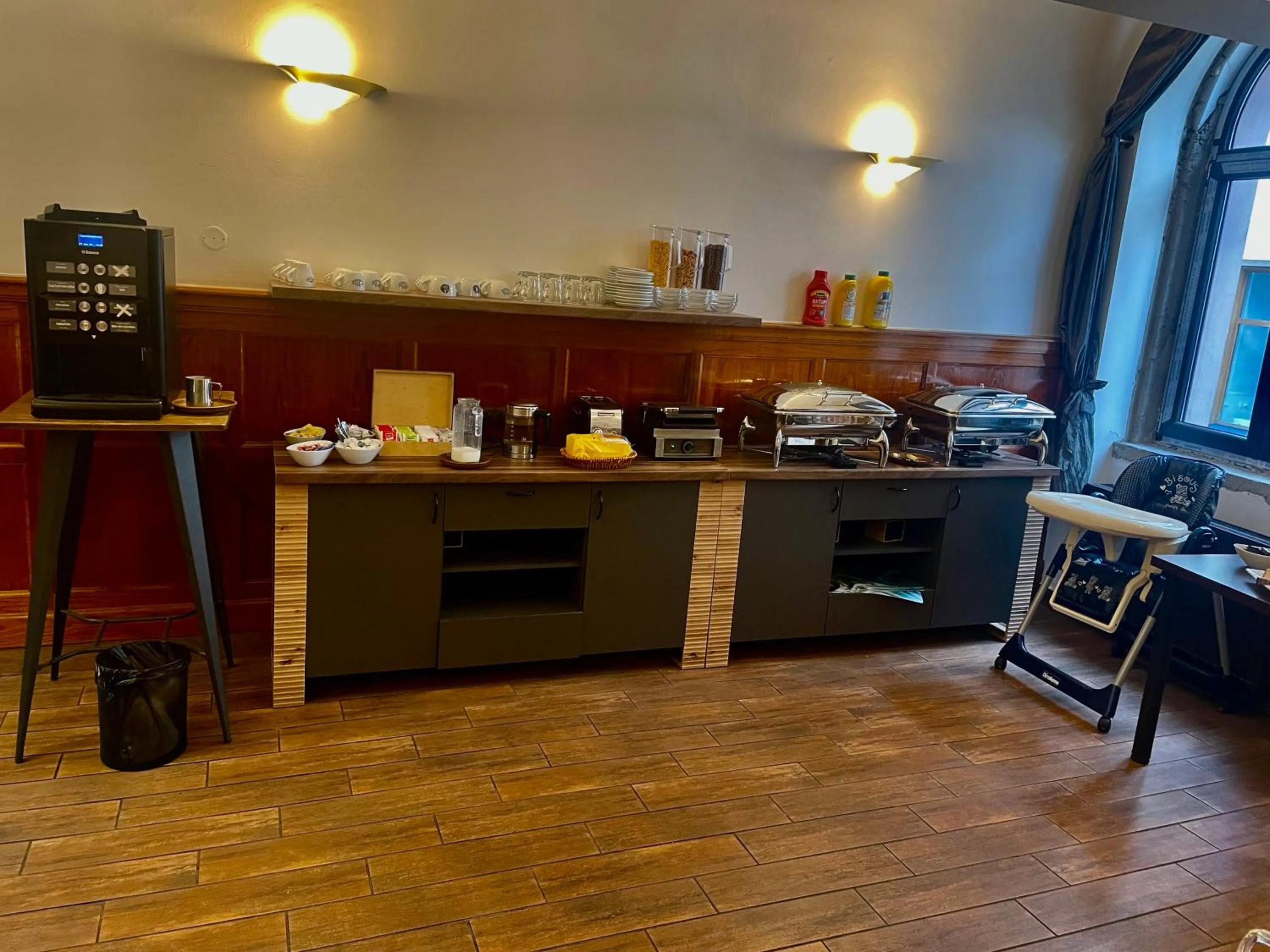 Breakfast in Hotel Radnice