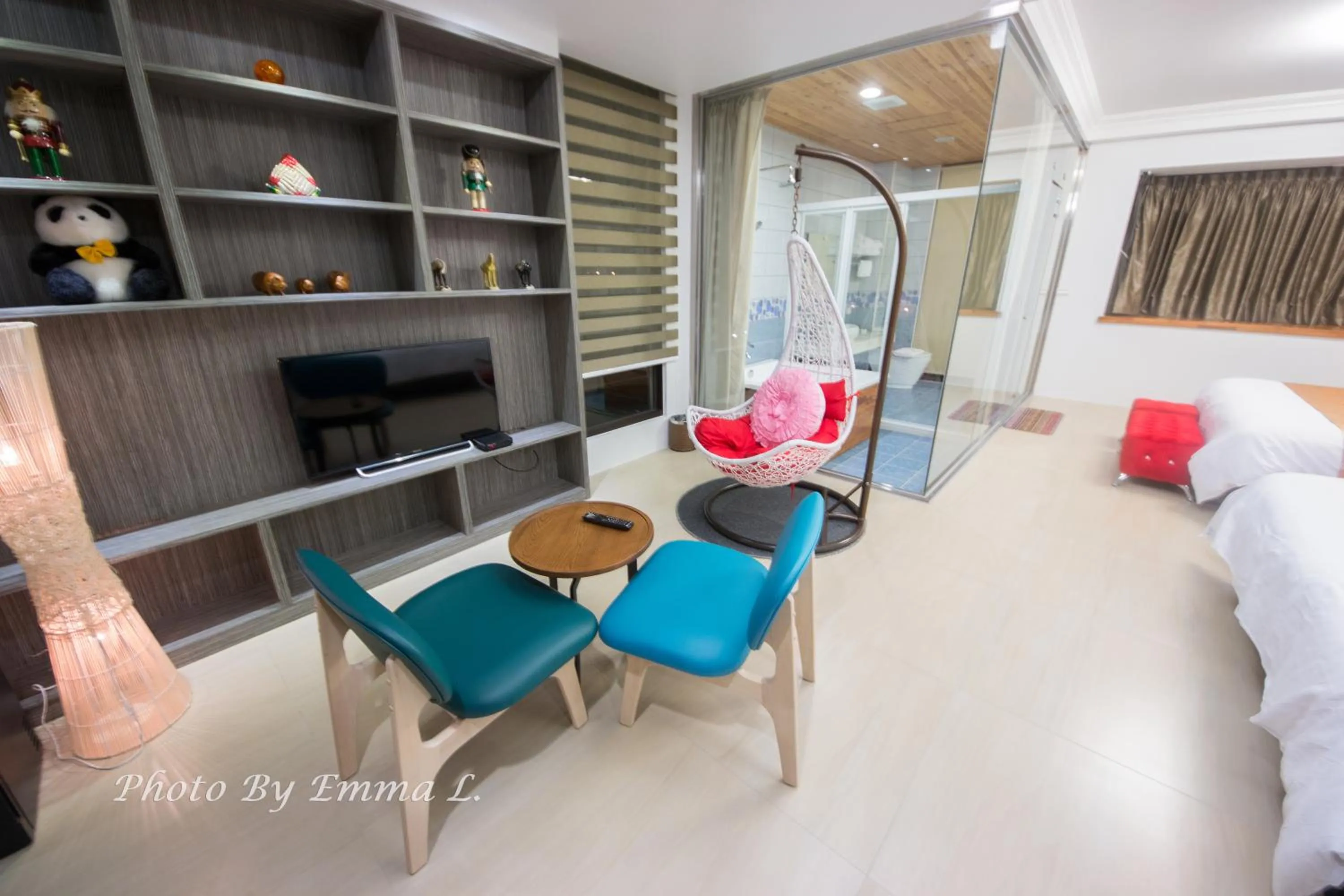 Photo of the whole room, Bed in Colorful Fish Cottage