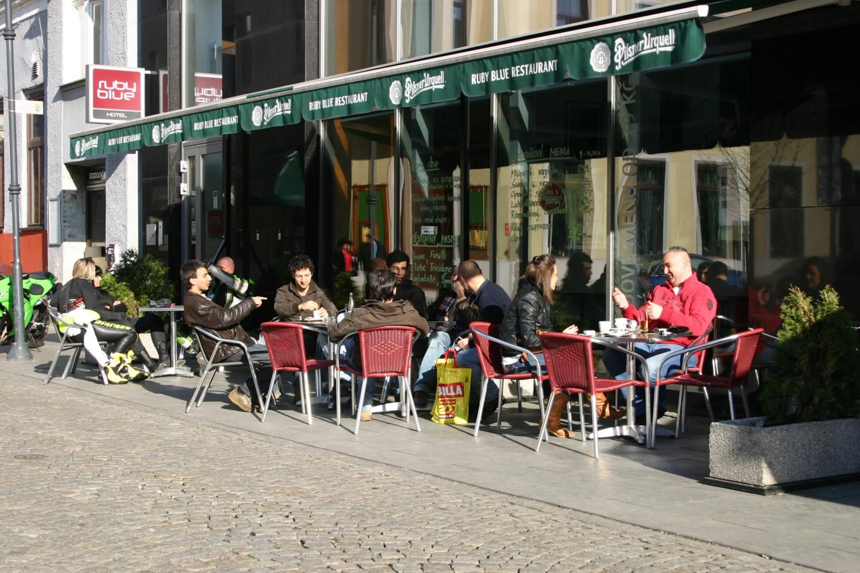 Facade/entrance in Ruby Blue