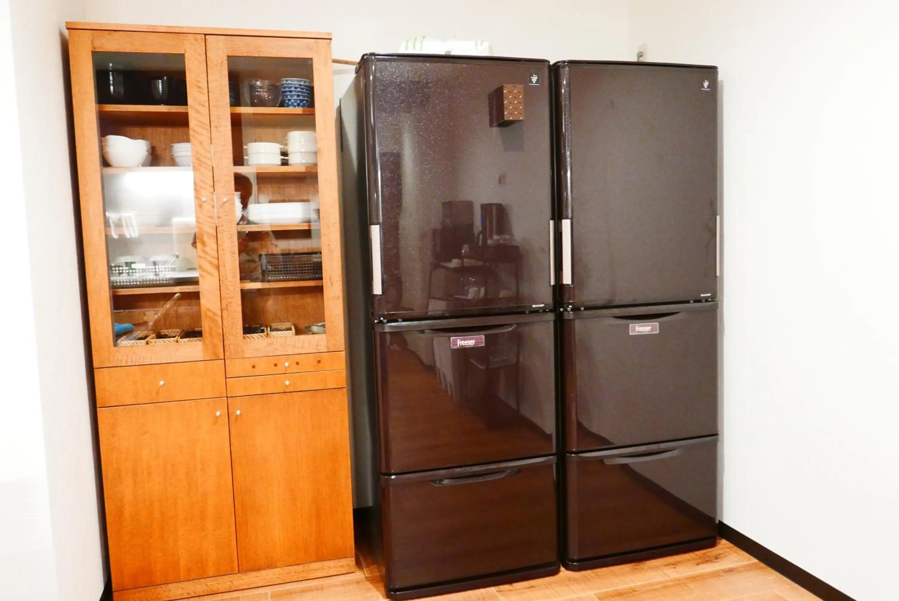 Kitchen or kitchenette in K's House Fuji View - Travelers Hostel