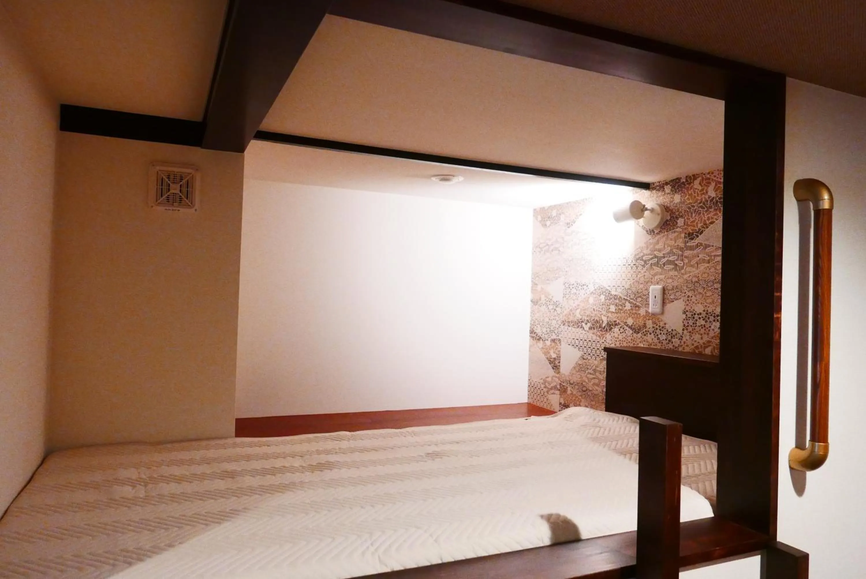 Bed in K's House Fuji View - Travelers Hostel