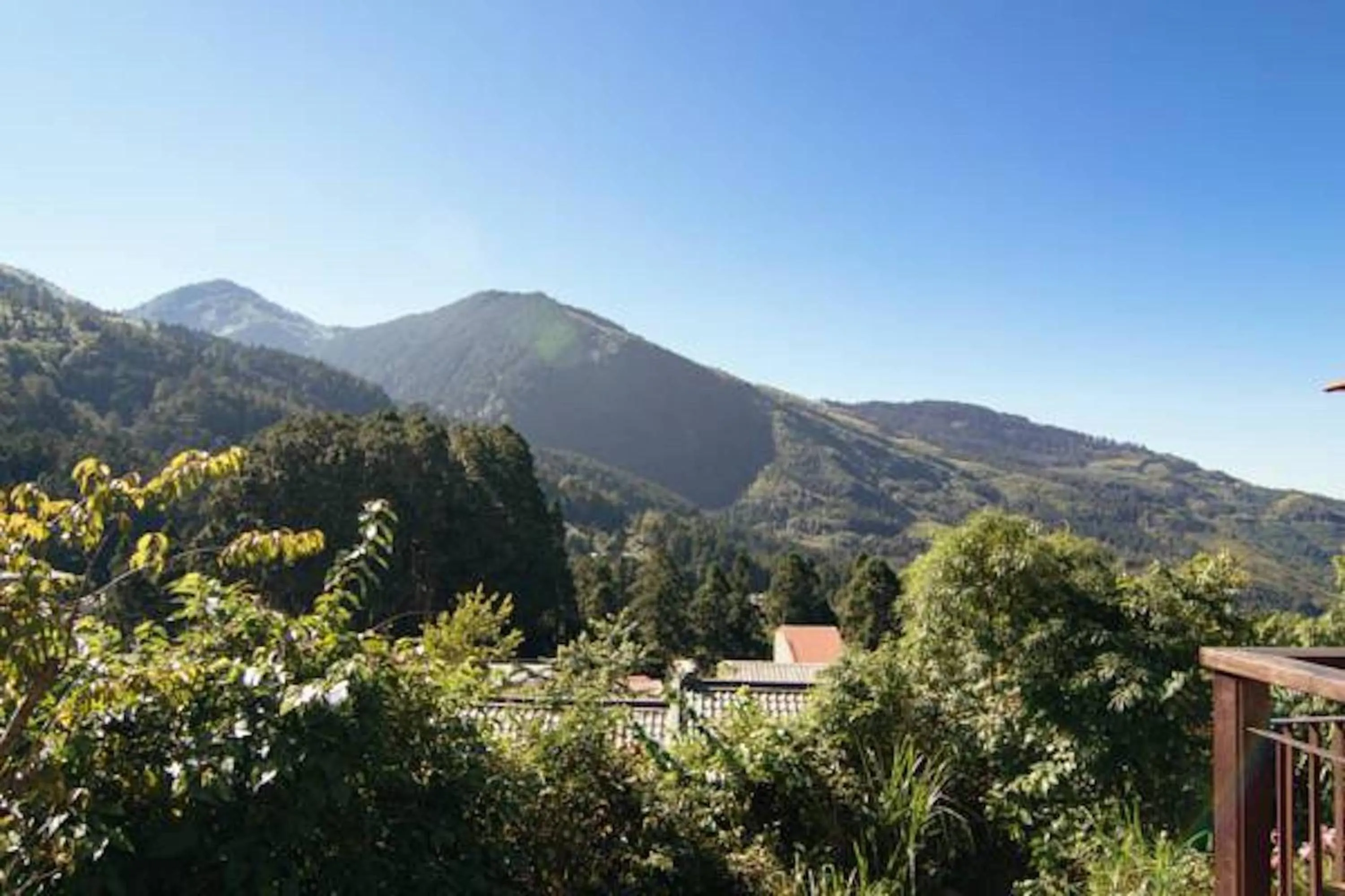 Mountain view in Yahu Hotel