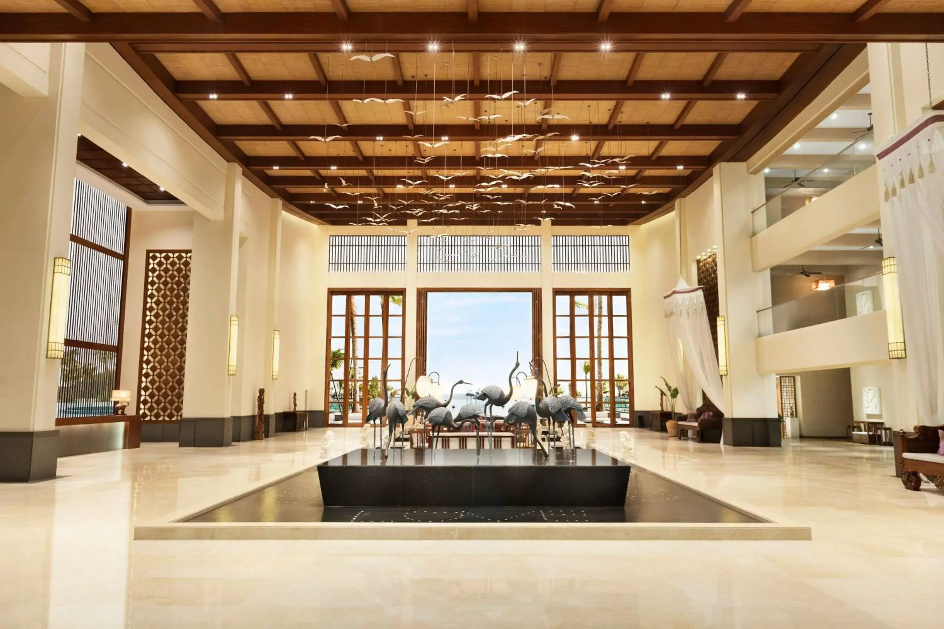 Lobby or reception in Wyndham Maoming Lobby or reception in Wyndham Maoming