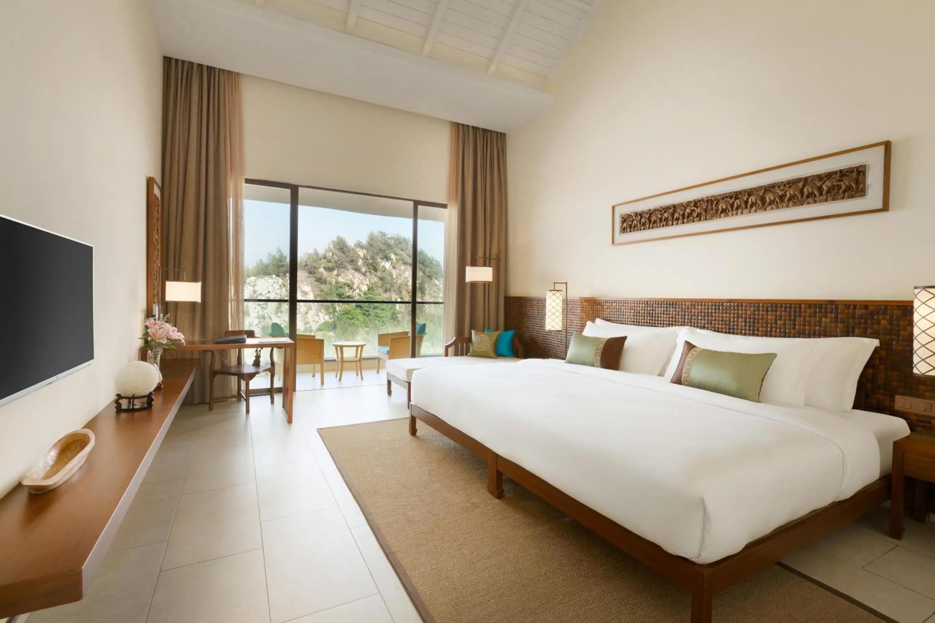 Photo of the whole room in Wyndham Maoming