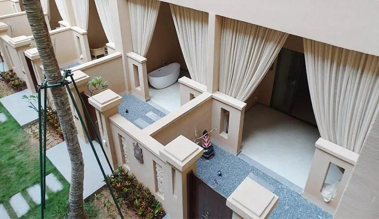 Pool View in Wyndham Maoming