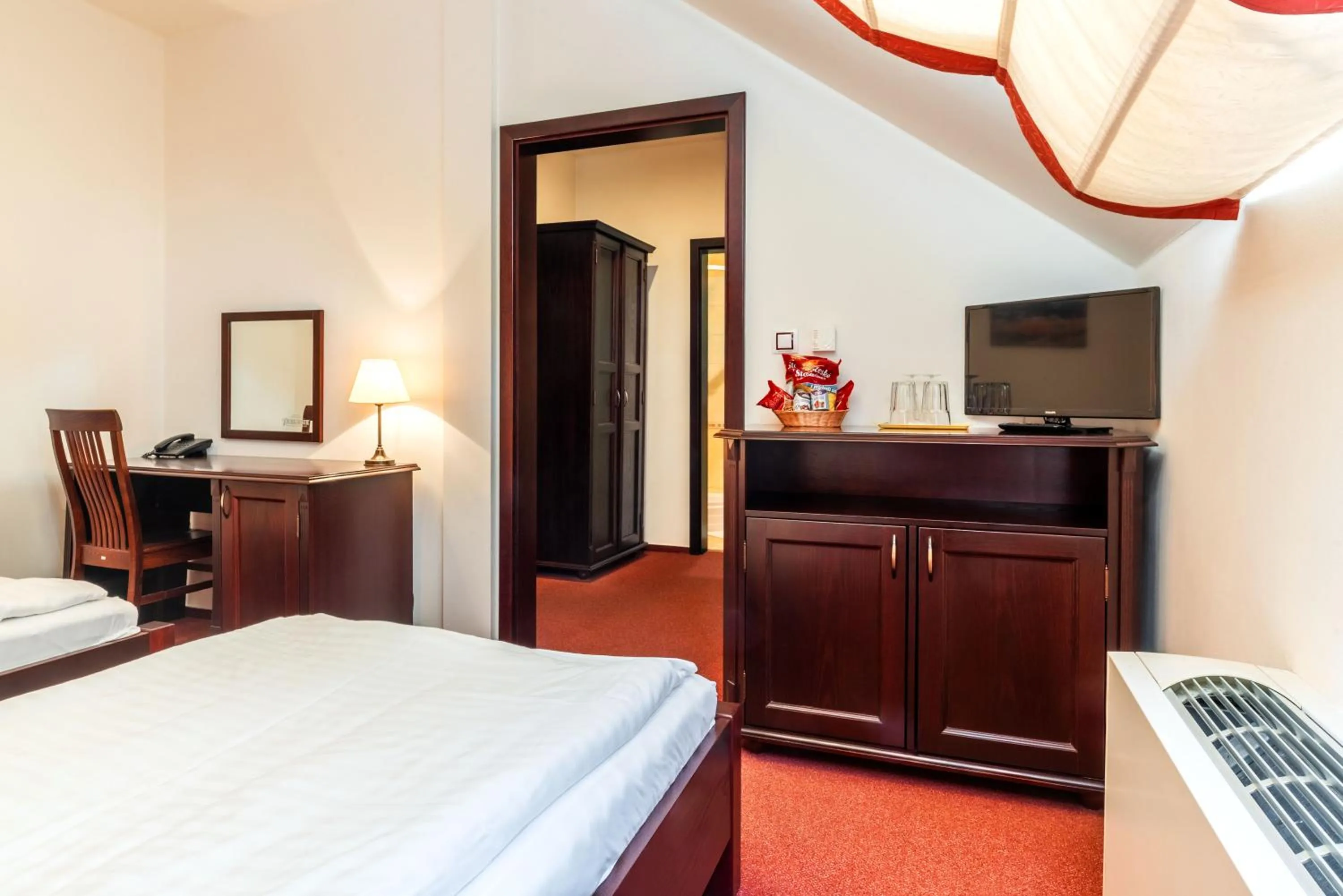 Bedroom, Bed in Hotel Purkmistr