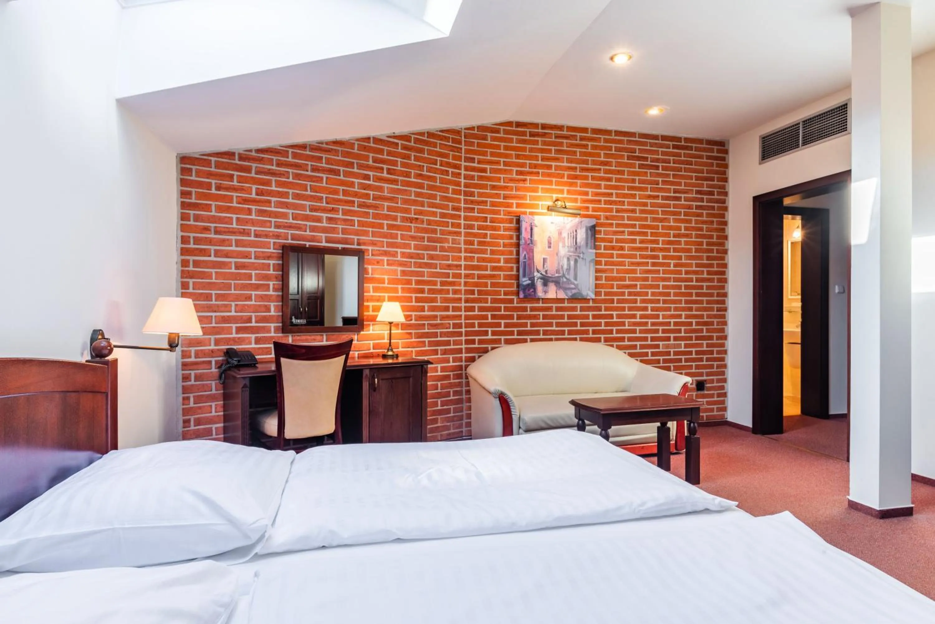 Bedroom, Bed in Wellness Hotel Gondola