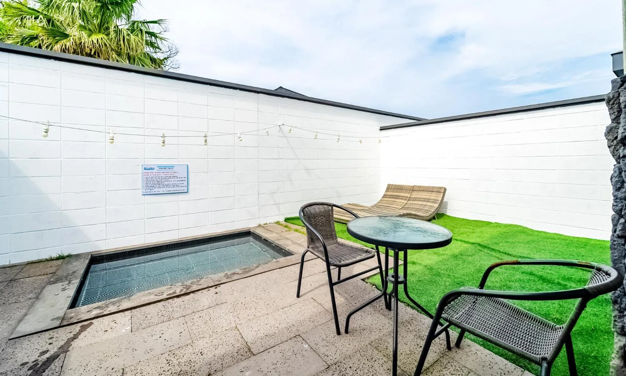 Balcony/Terrace in Pool Villa Sorang