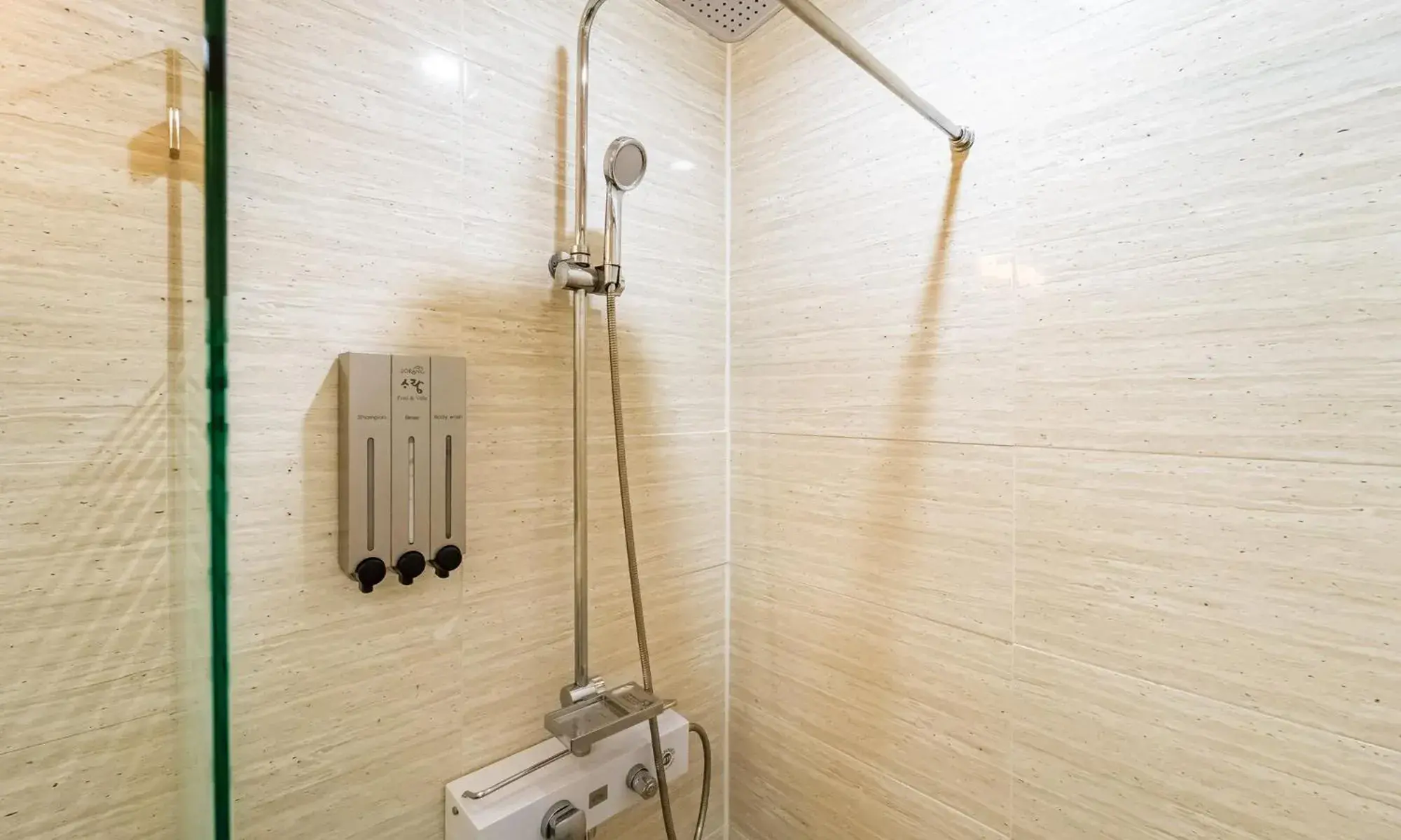 Sorang - Mini Swimming Pool in Pool and Villa Sorang Sorang - Mini Swimming Pool in Pool and Villa Sorang