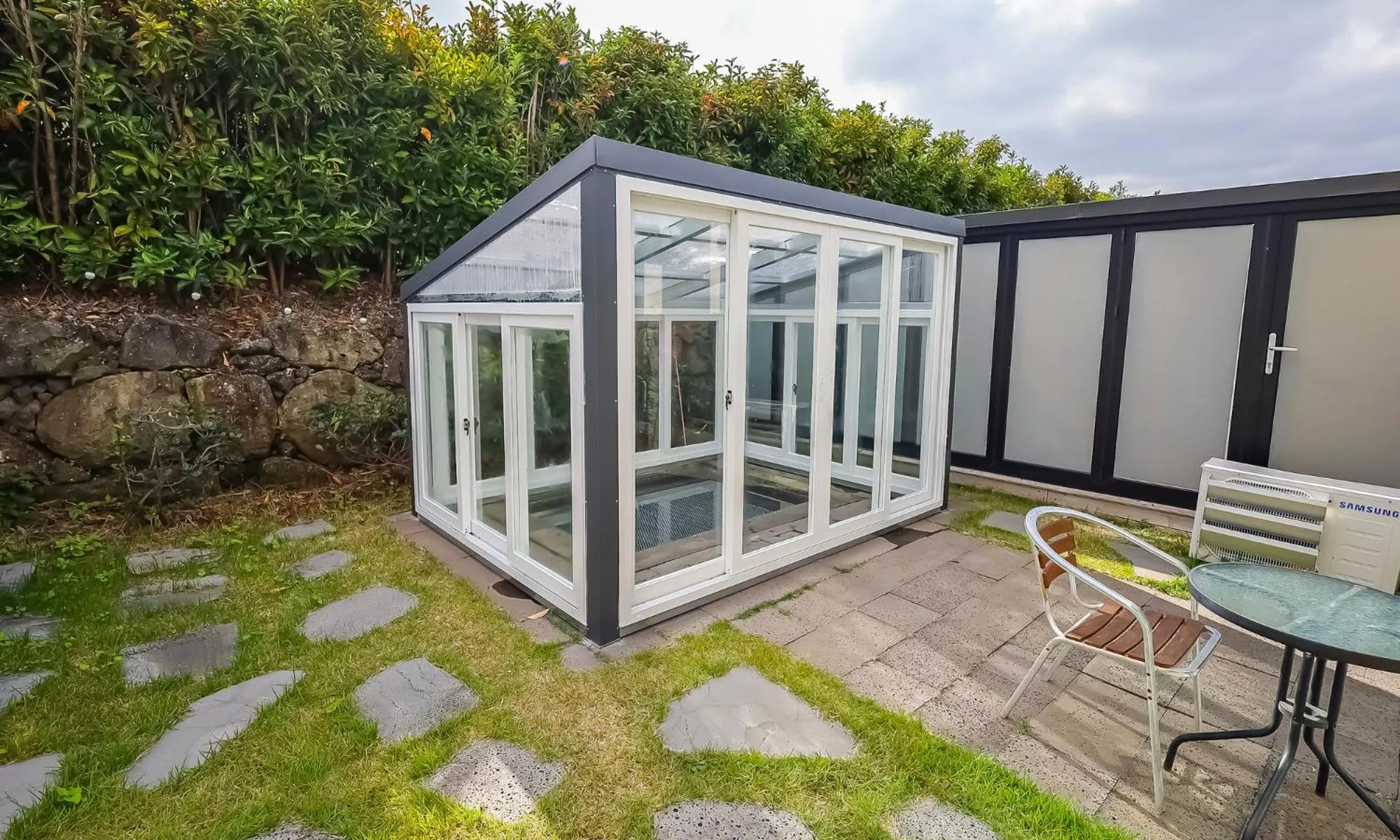 Swimming pool in Pool Villa Sorang