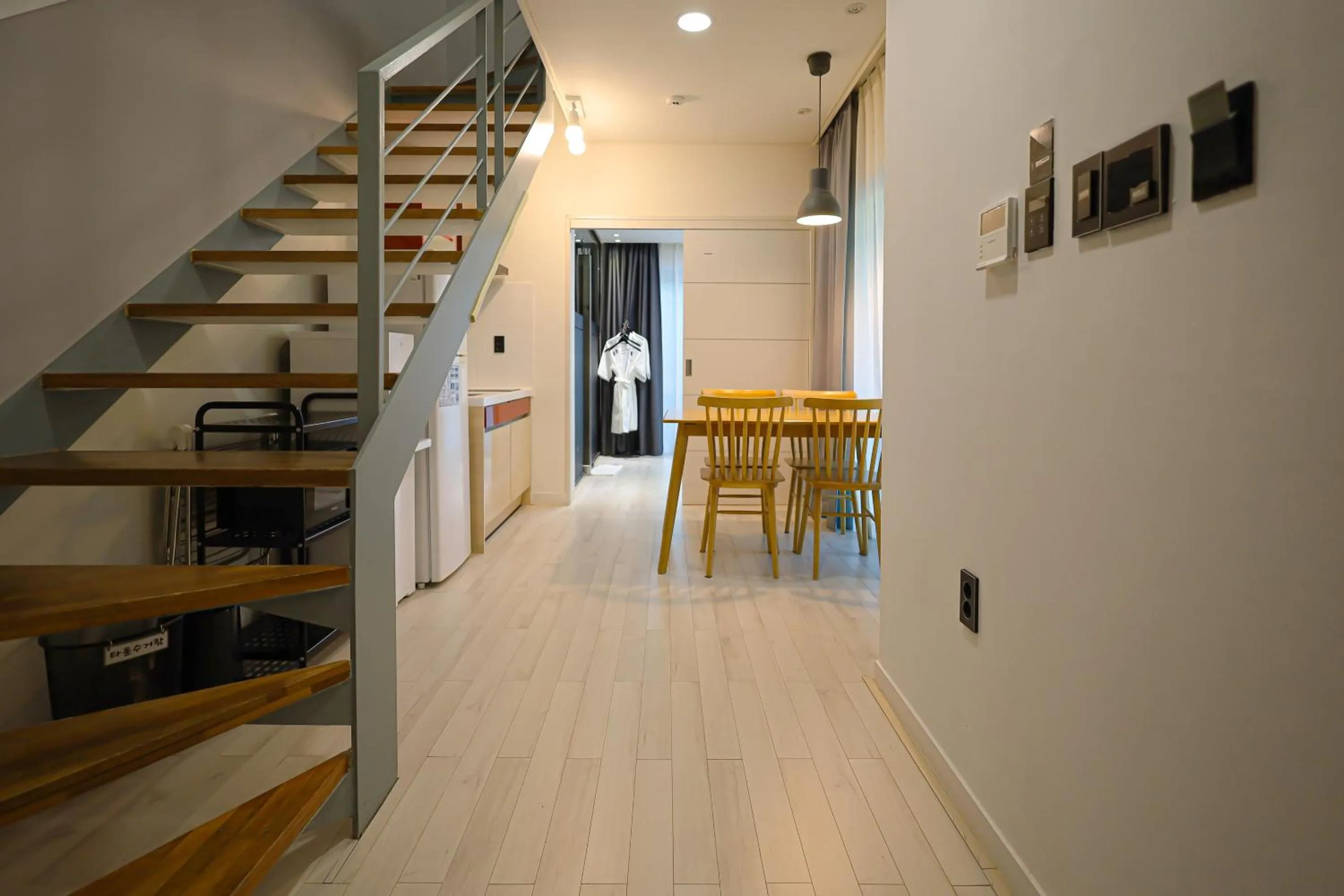 Kitchen or kitchenette in Pool and Villa Sorang