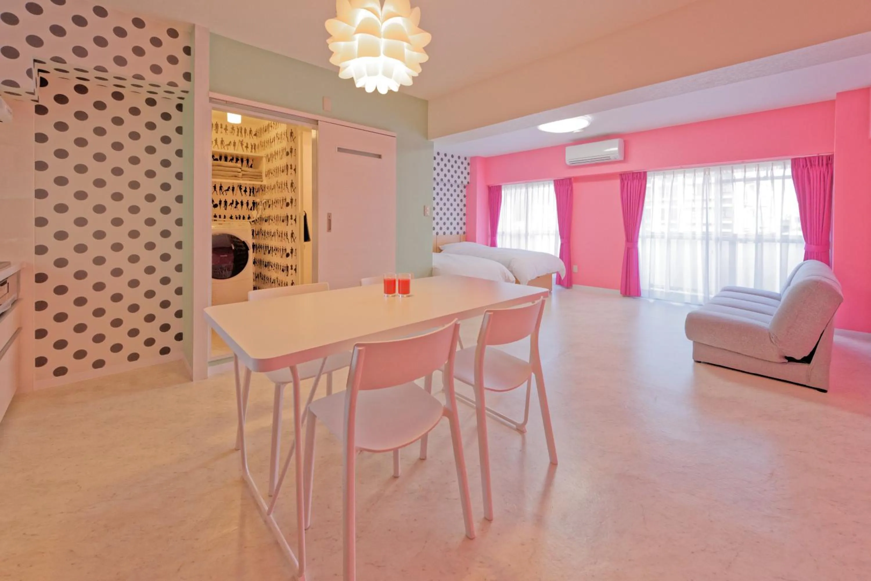 Photo of the whole room in Wallaby House