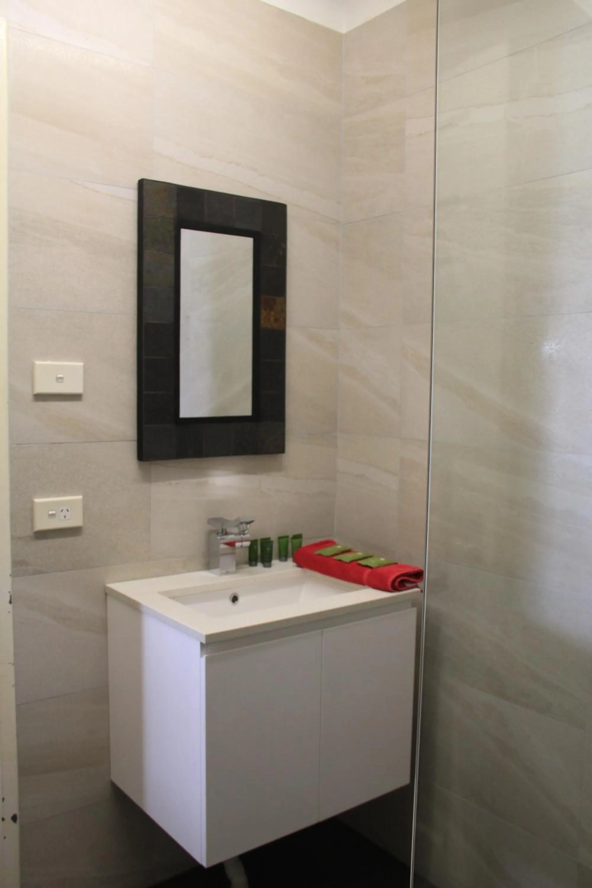 Bathroom in Busselton Ithaca Motel