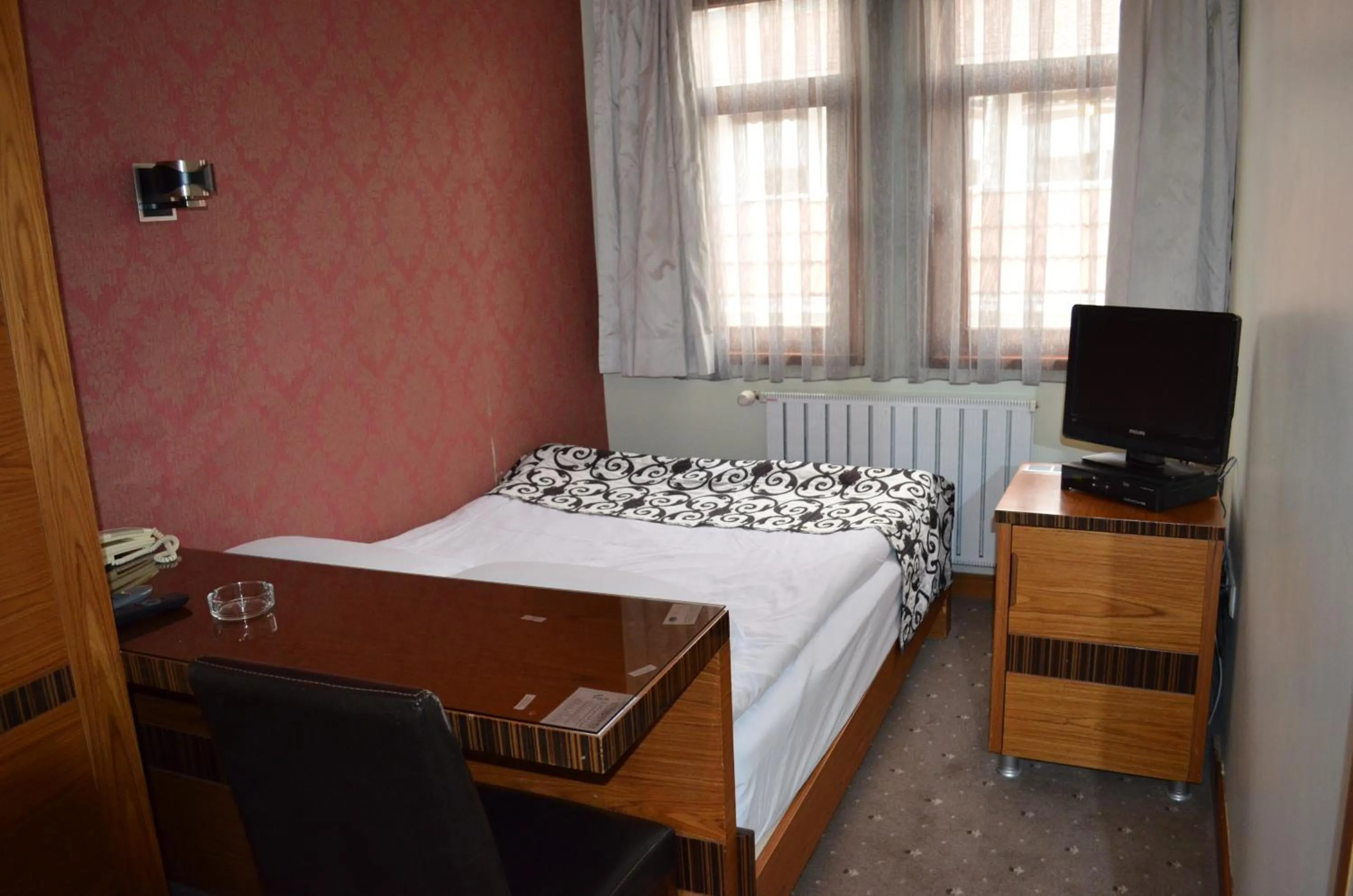 Bedroom, Bed in Atlas Otel