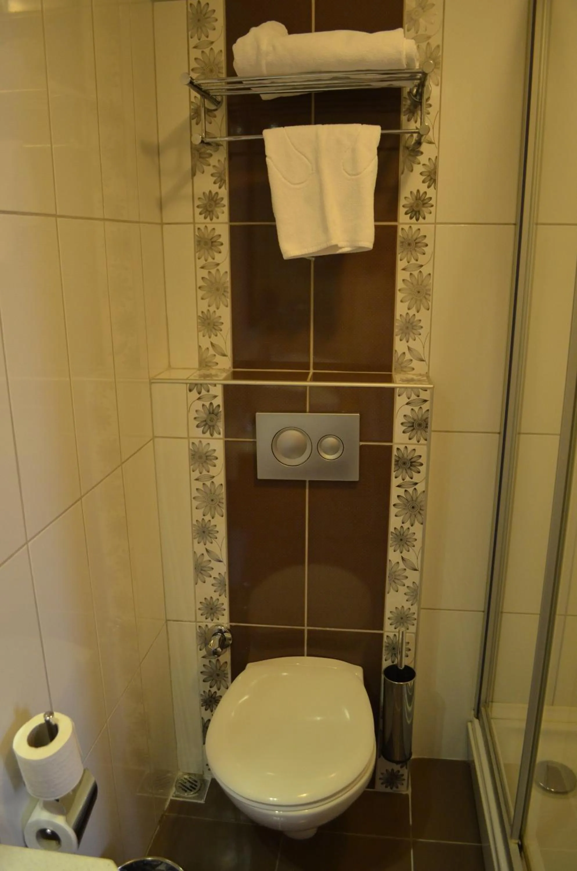 Bathroom in Atlas Otel