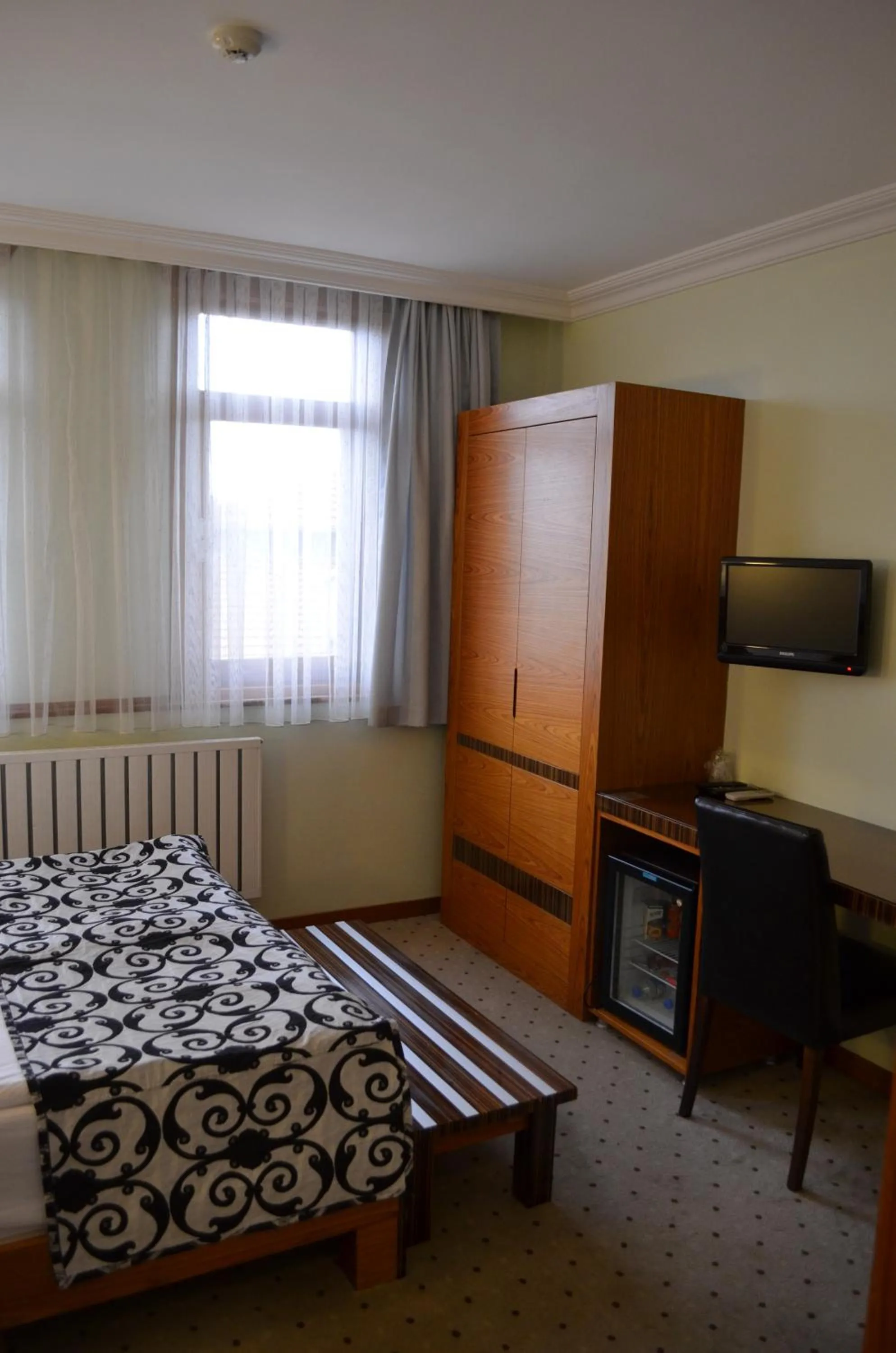 Bedroom, Bed in Atlas Otel
