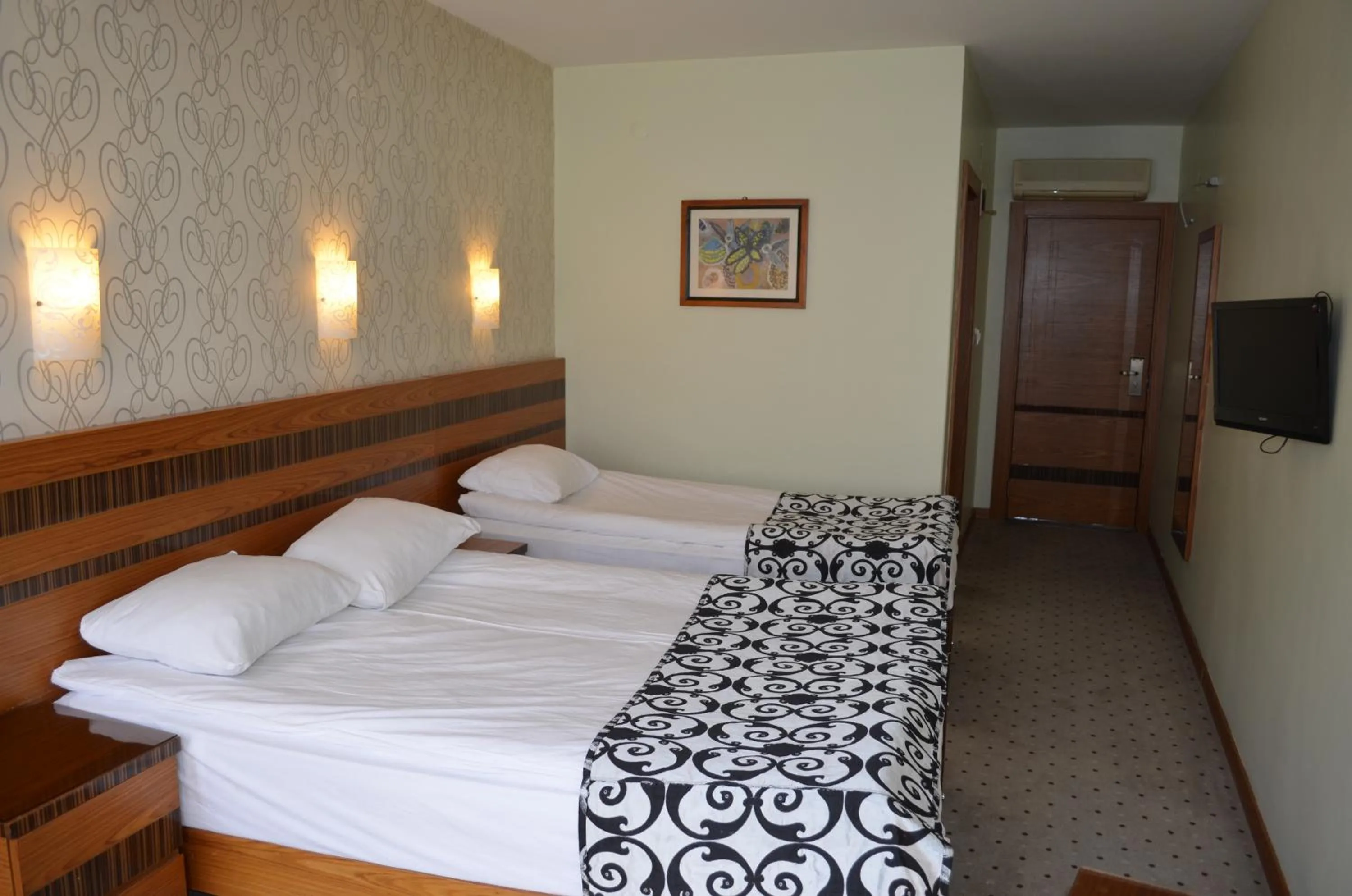 Bed in Atlas Otel