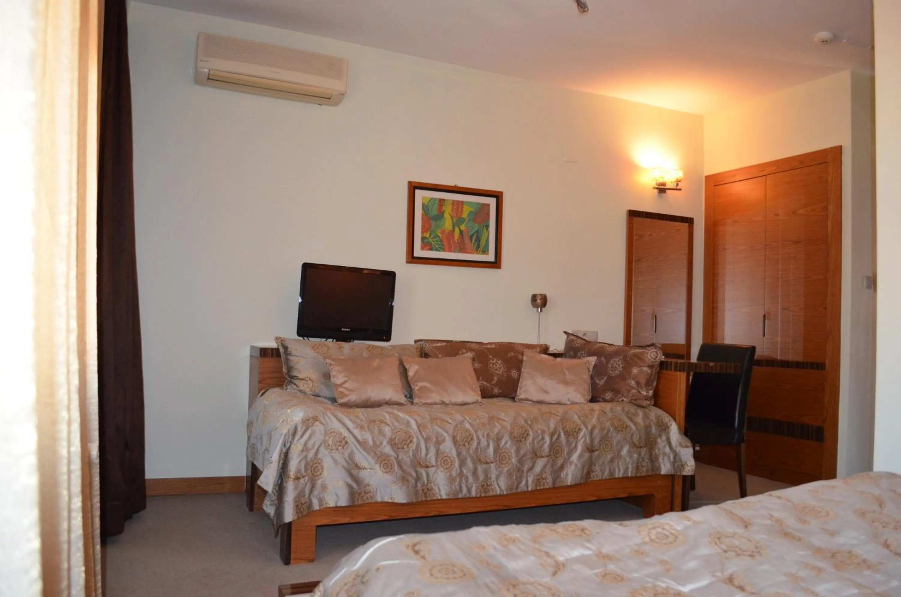 Bed in Atlas Otel