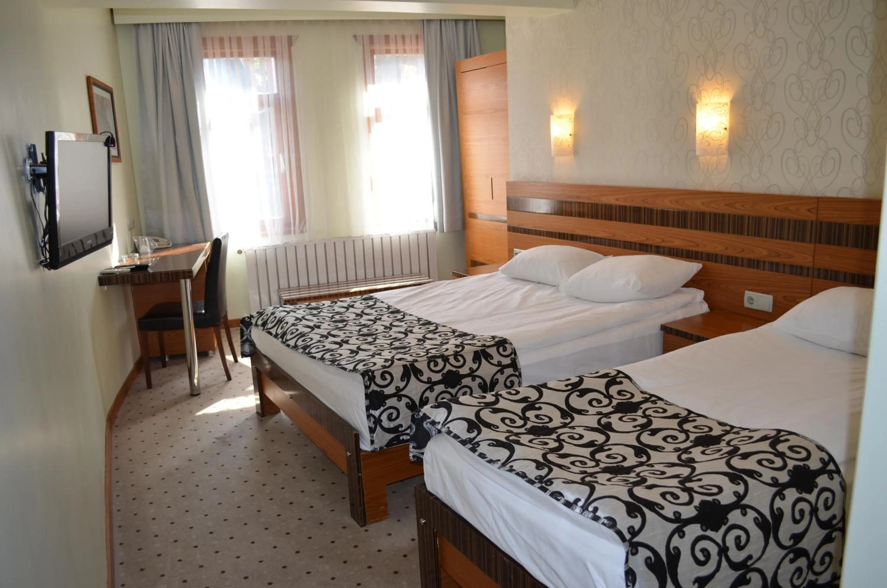 Bedroom, Bed in Atlas Otel