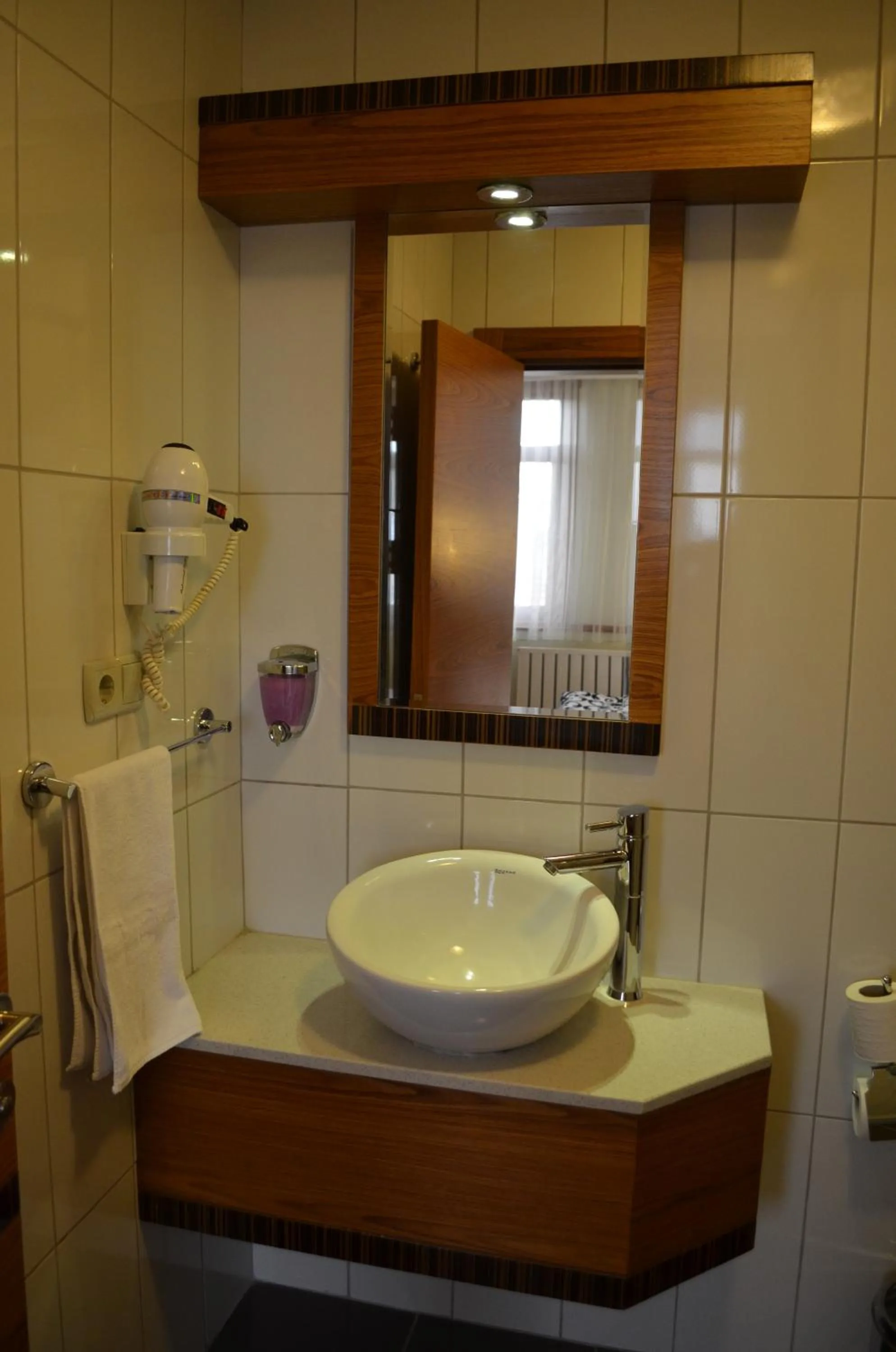 Bathroom in Atlas Otel