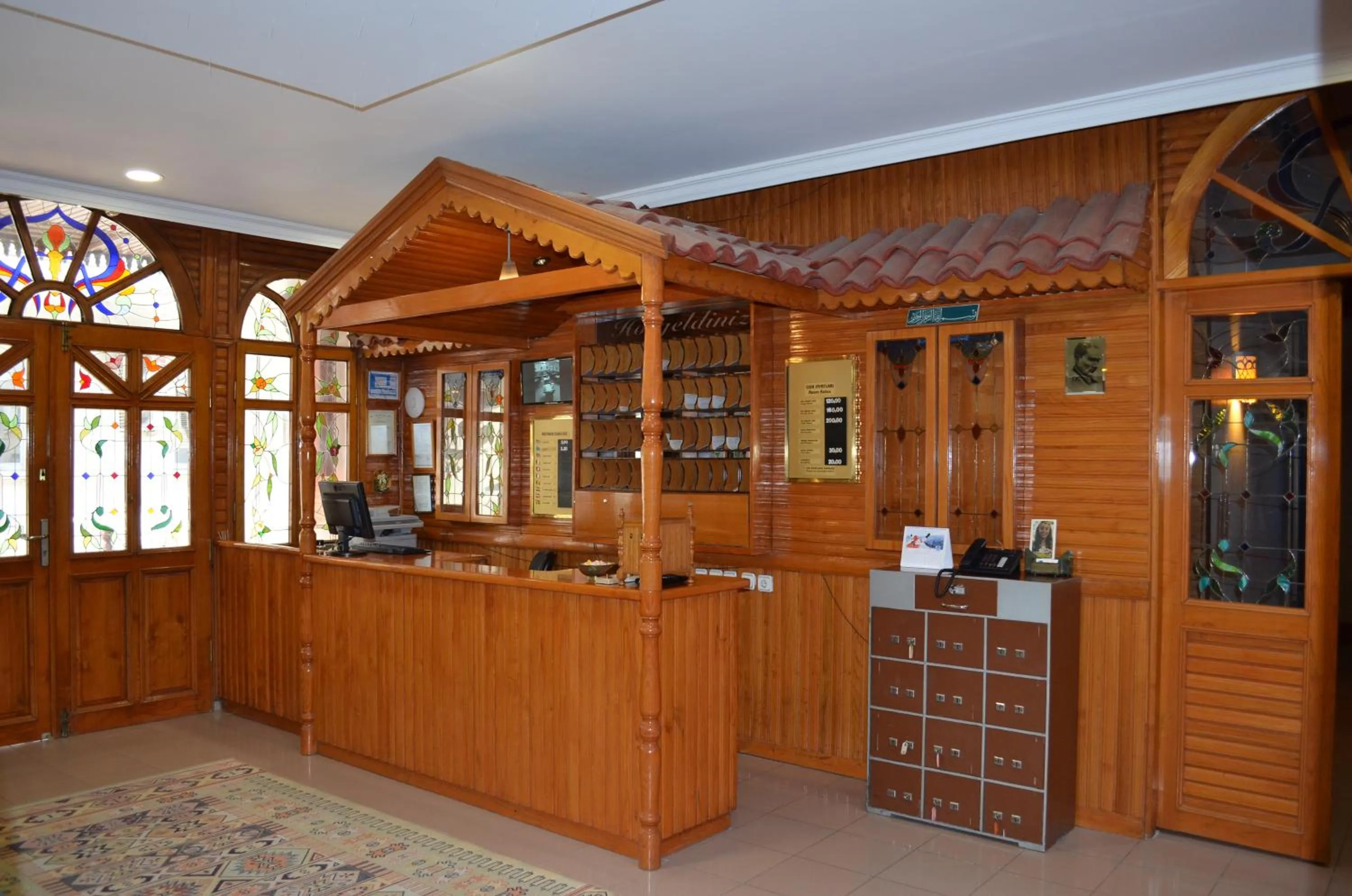 Lobby or reception in Atlas Otel
