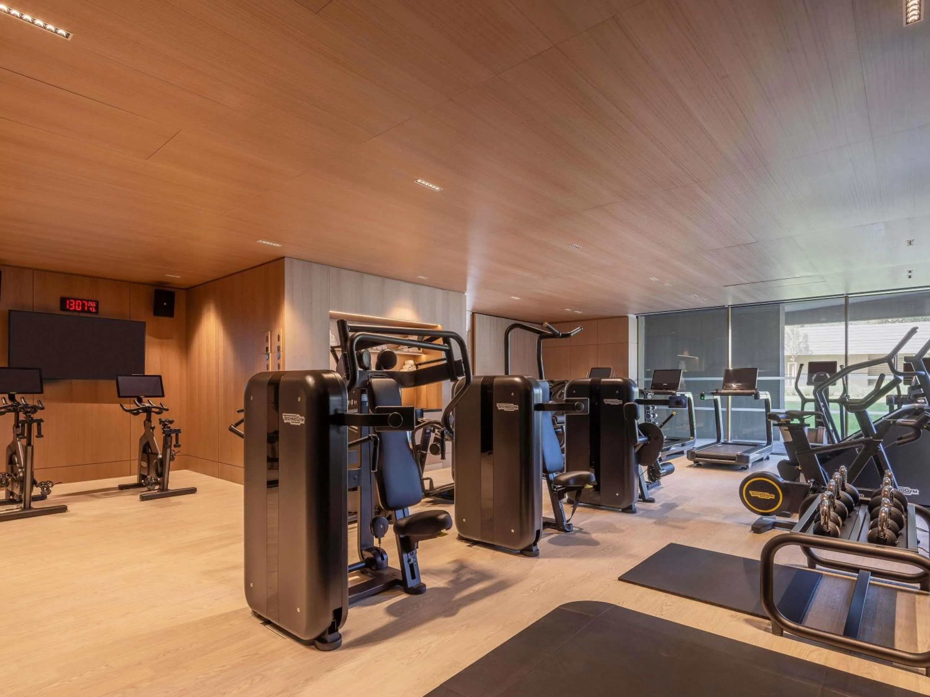 Fitness centre/facilities in Fairmont Golden Prague