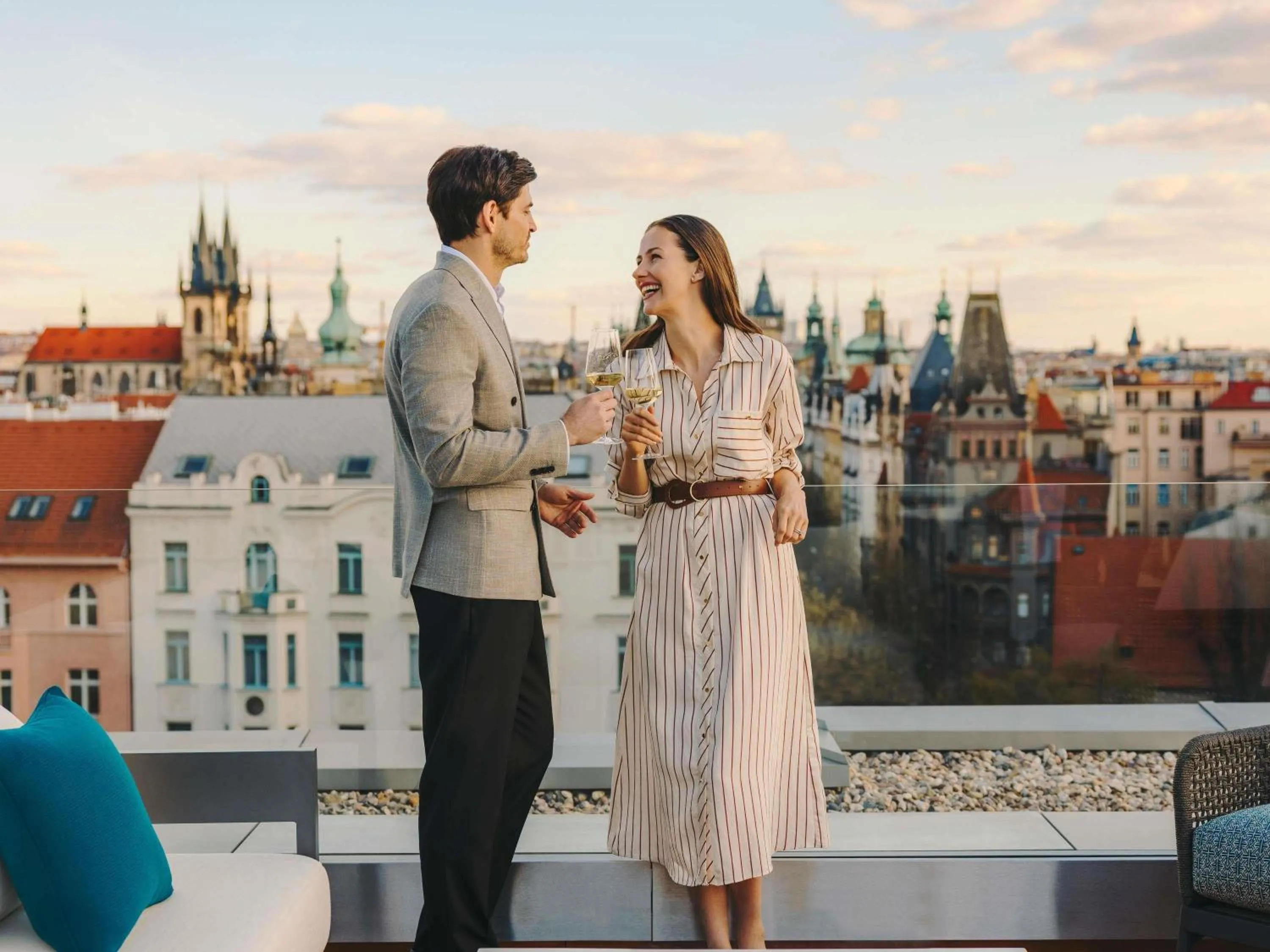 Lounge or bar in Fairmont Golden Prague