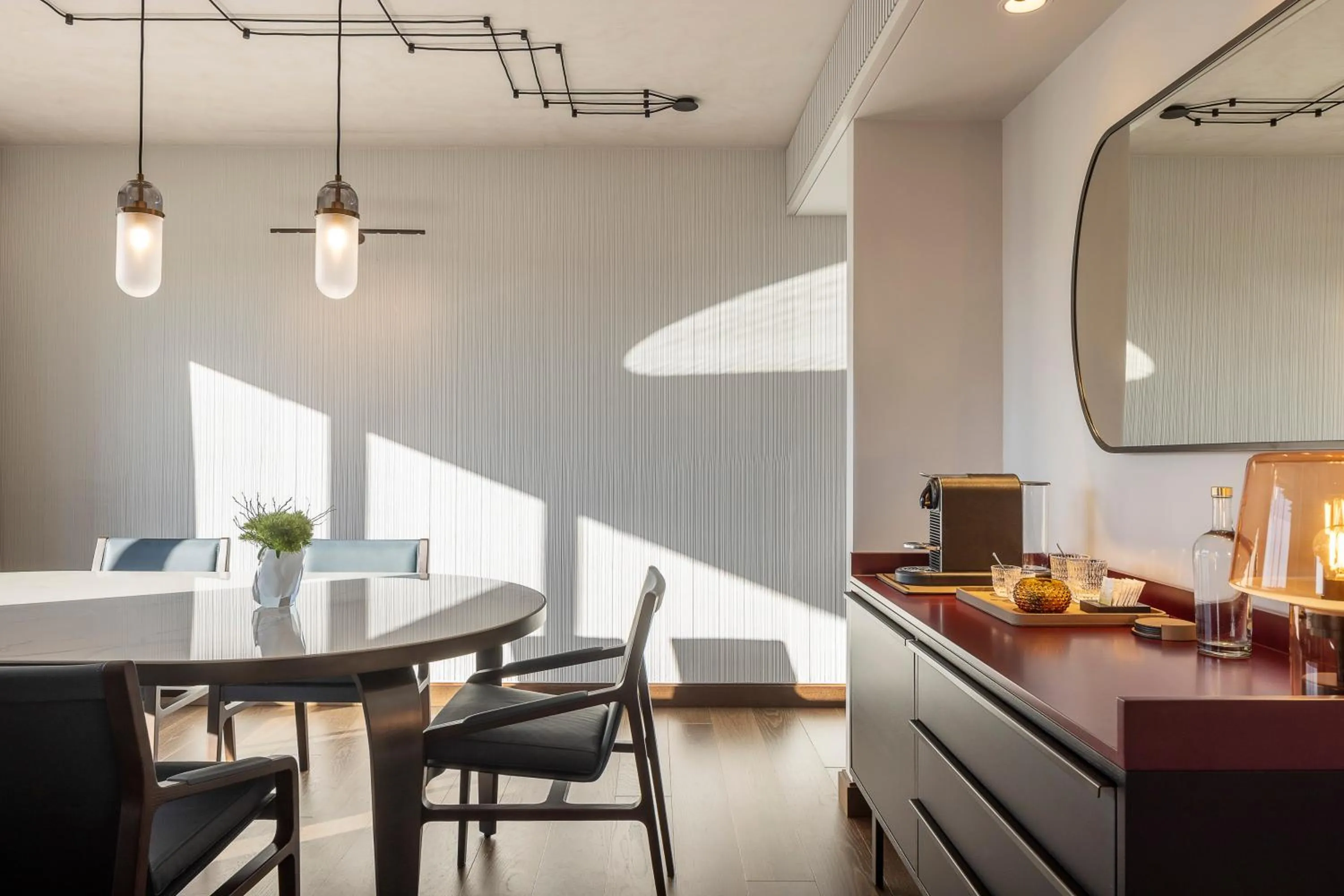 Dining area in Fairmont Golden Prague