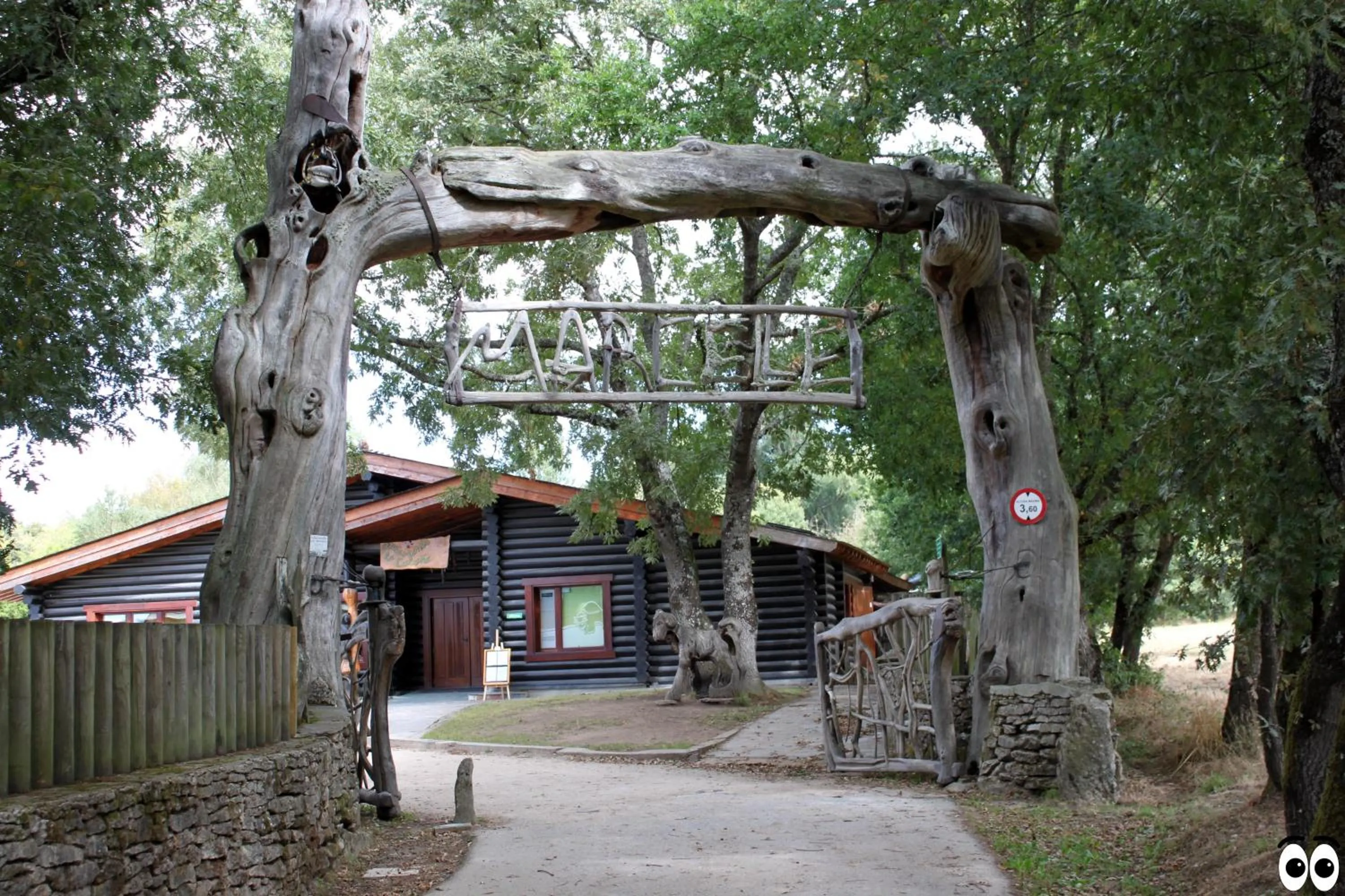 Area and facilities in Coto Real