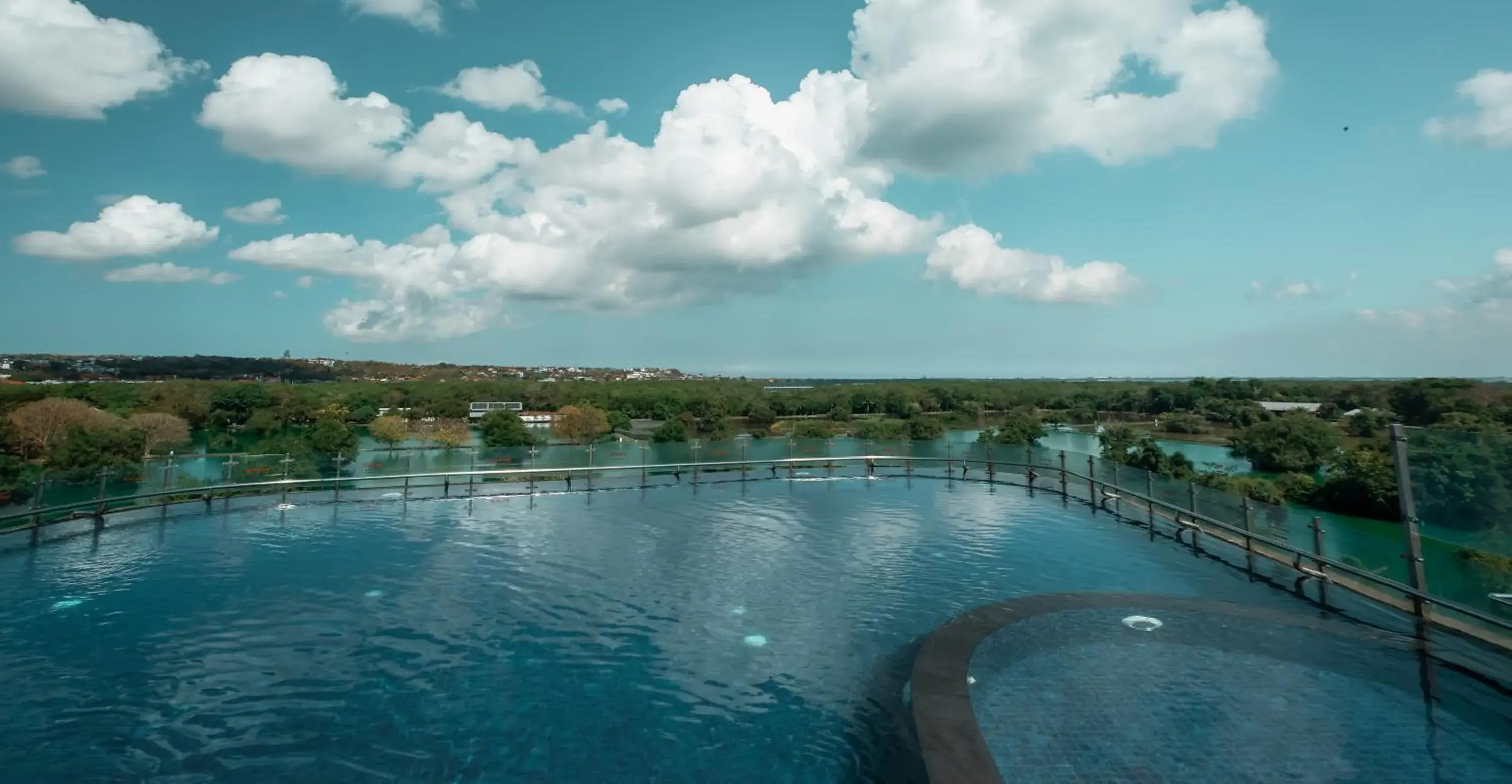 Swimming pool in The Nest Hotel Nusa Dua Swimming pool in The Nest Hotel Nusa Dua
