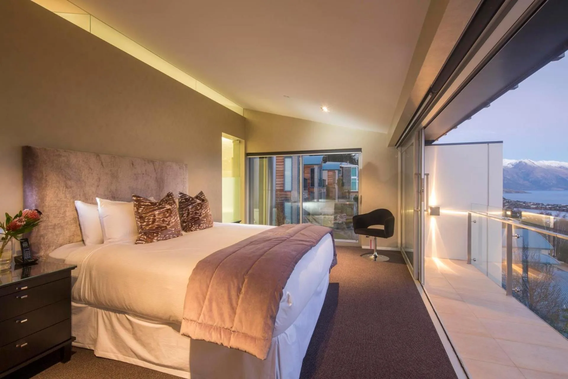 Balcony/Terrace, Bed in Villa De Luxe, a Relax it's Done luxury holiday home