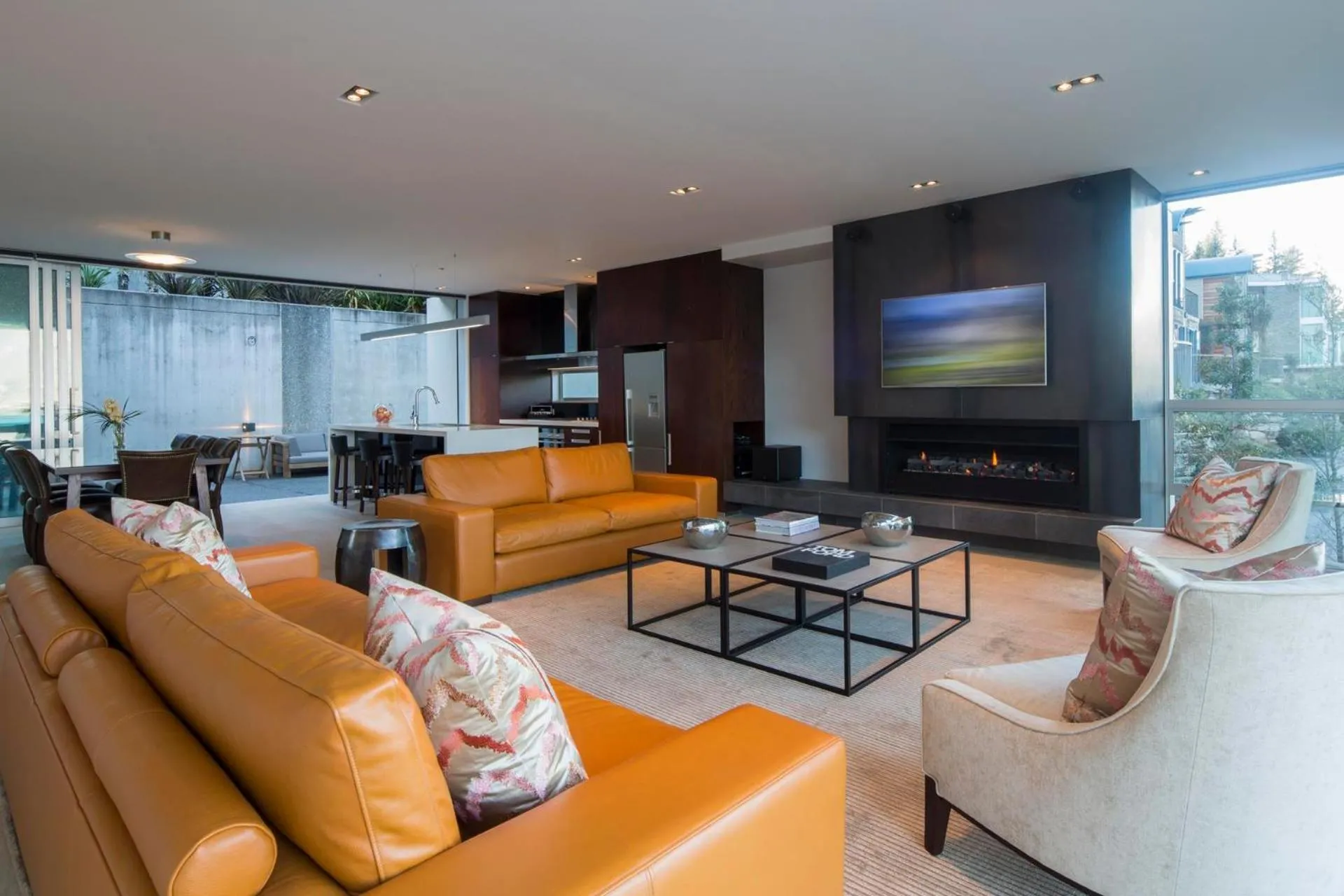TV and multimedia in Villa De Luxe, a Relax it's Done luxury holiday home