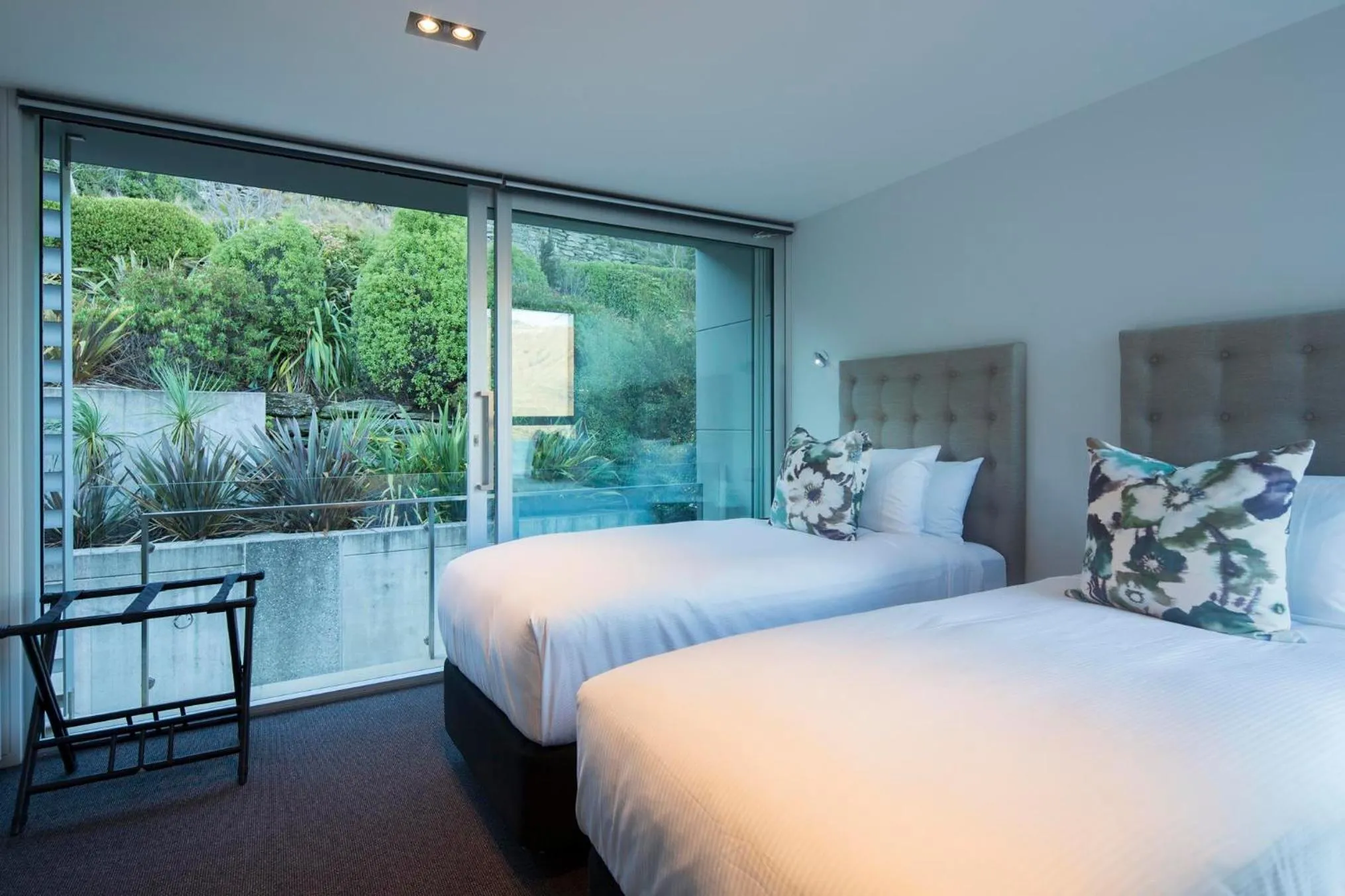Bedroom, Bed in Villa De Luxe, a Relax it's Done luxury holiday home