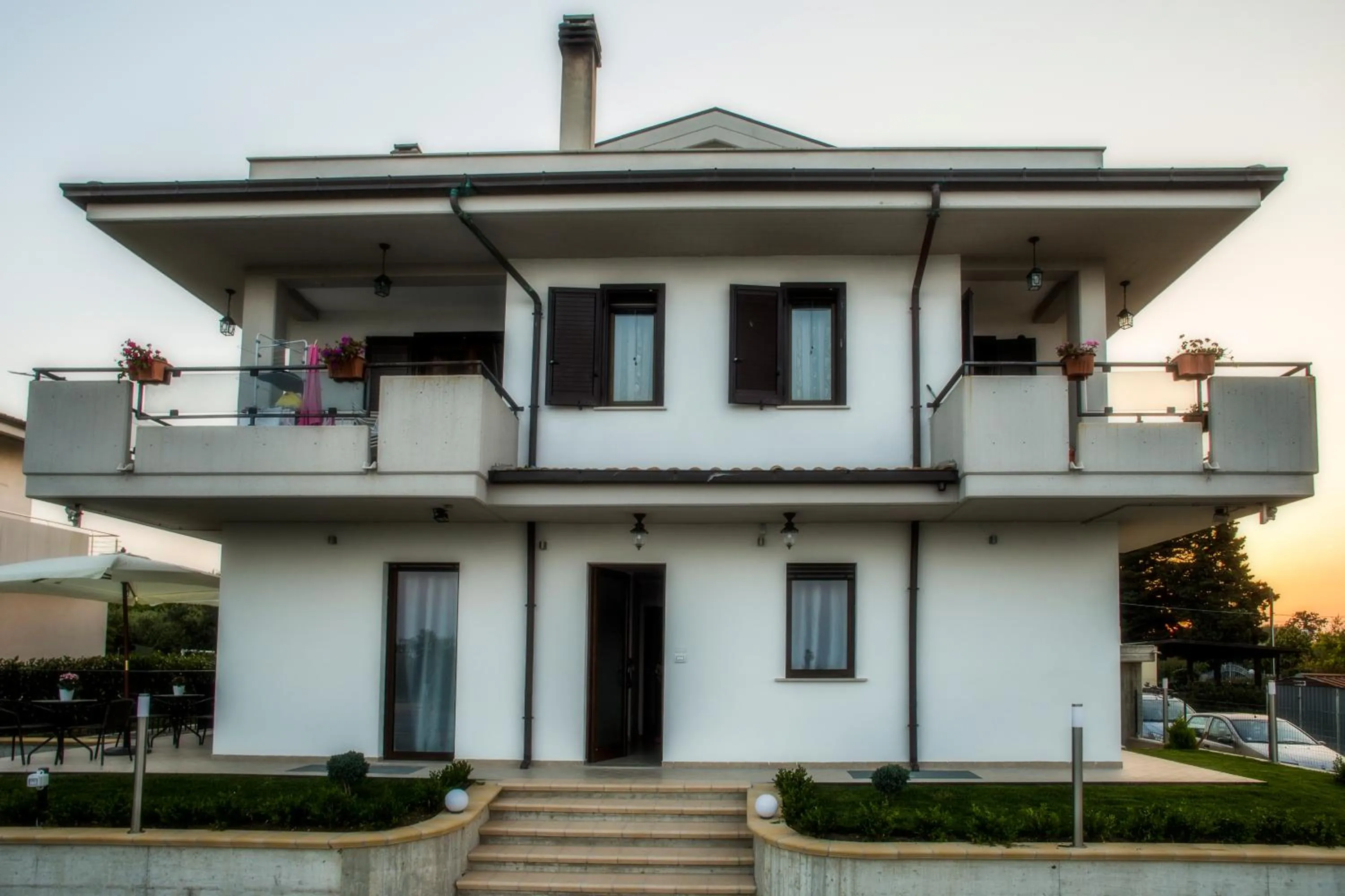 Facade/entrance in B&B OLGANNA con Parcheggi privati