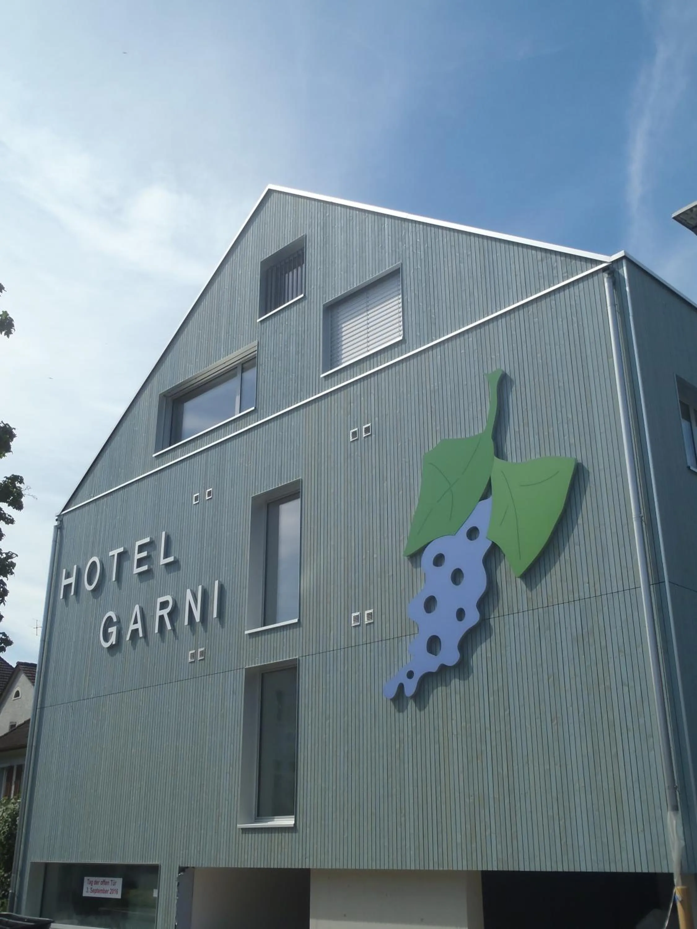 Facade/entrance in Hotel Traube Garni