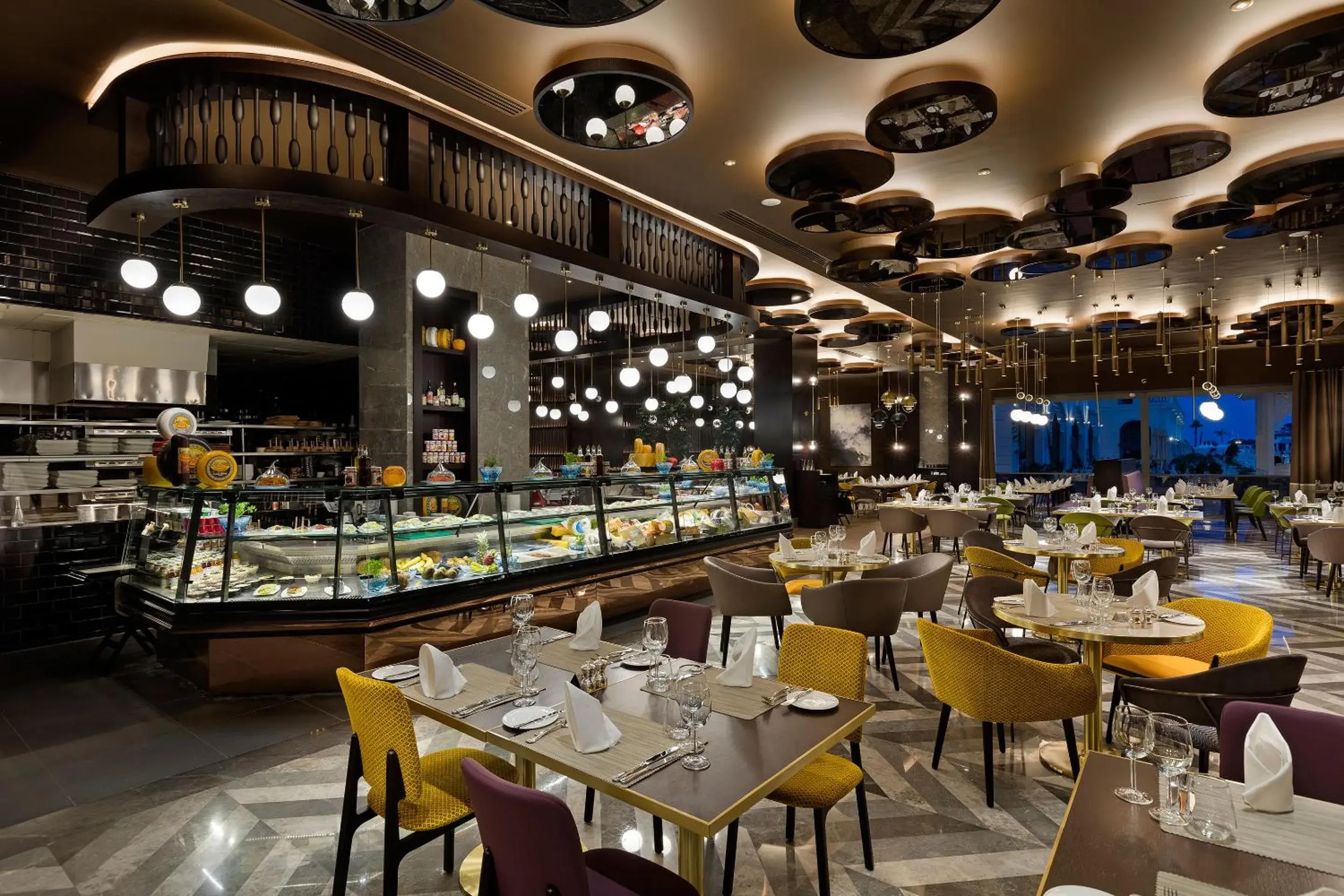 Restaurant/places to eat in Titanic Mardan Palace Restaurant/places to eat in Titanic Mardan Palace