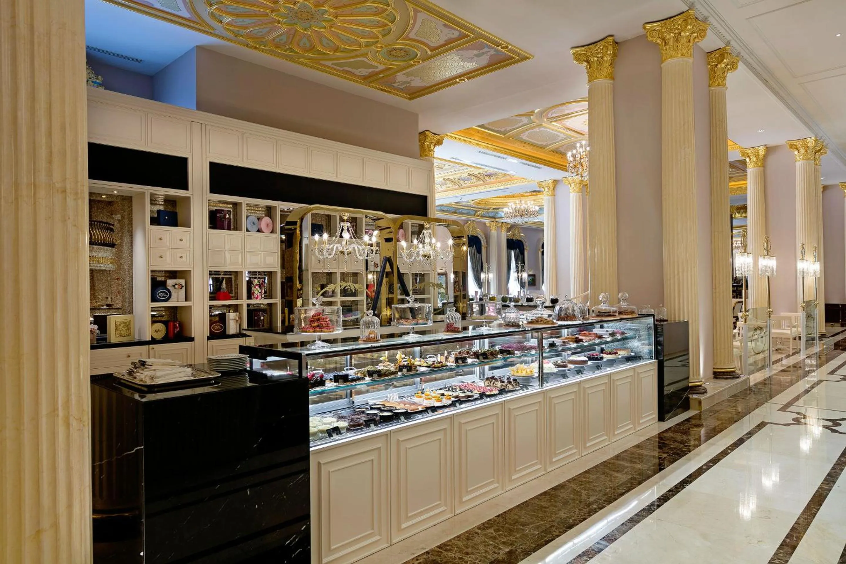Restaurant/places to eat in Titanic Mardan Palace