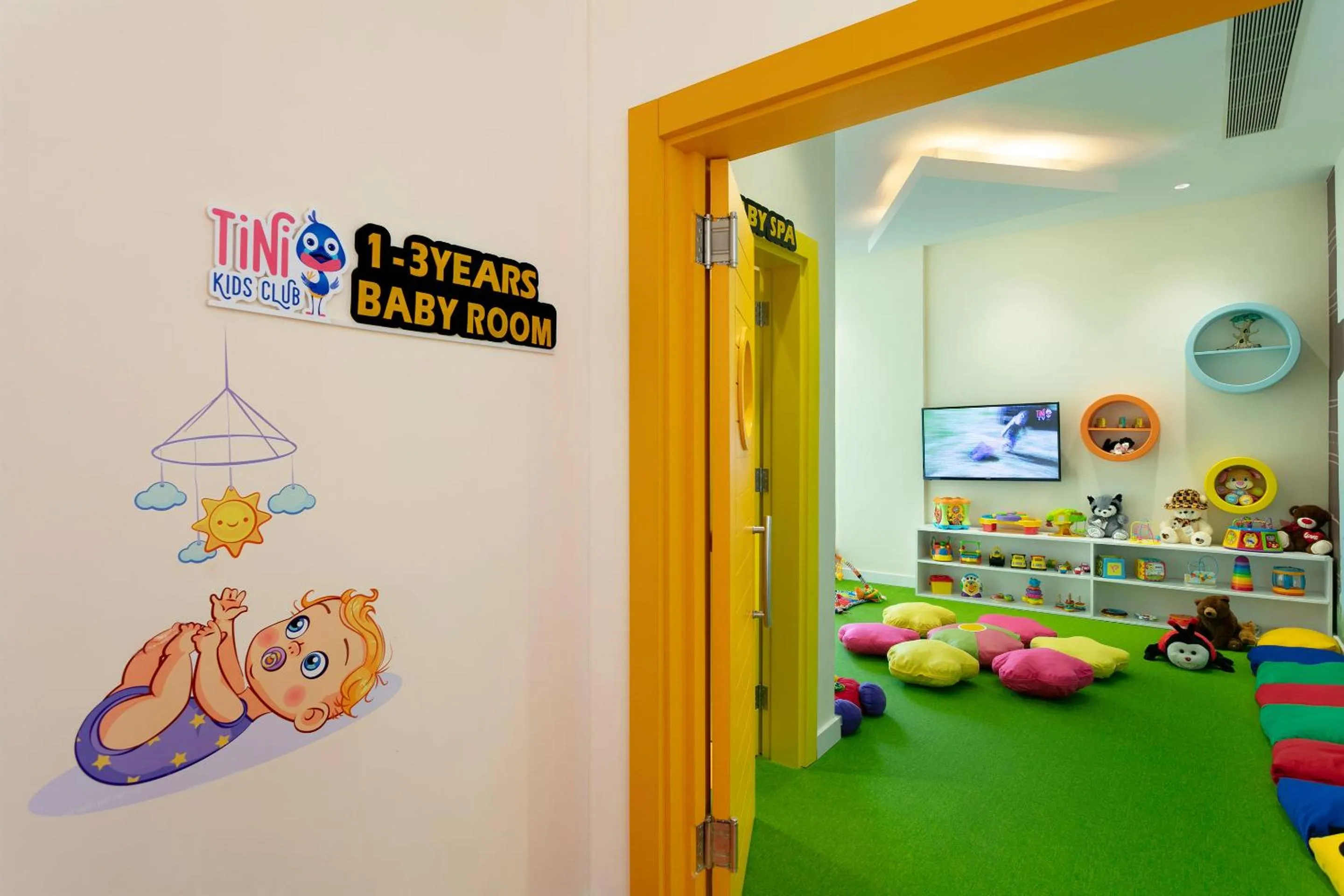 Game Room in Titanic Mardan Palace