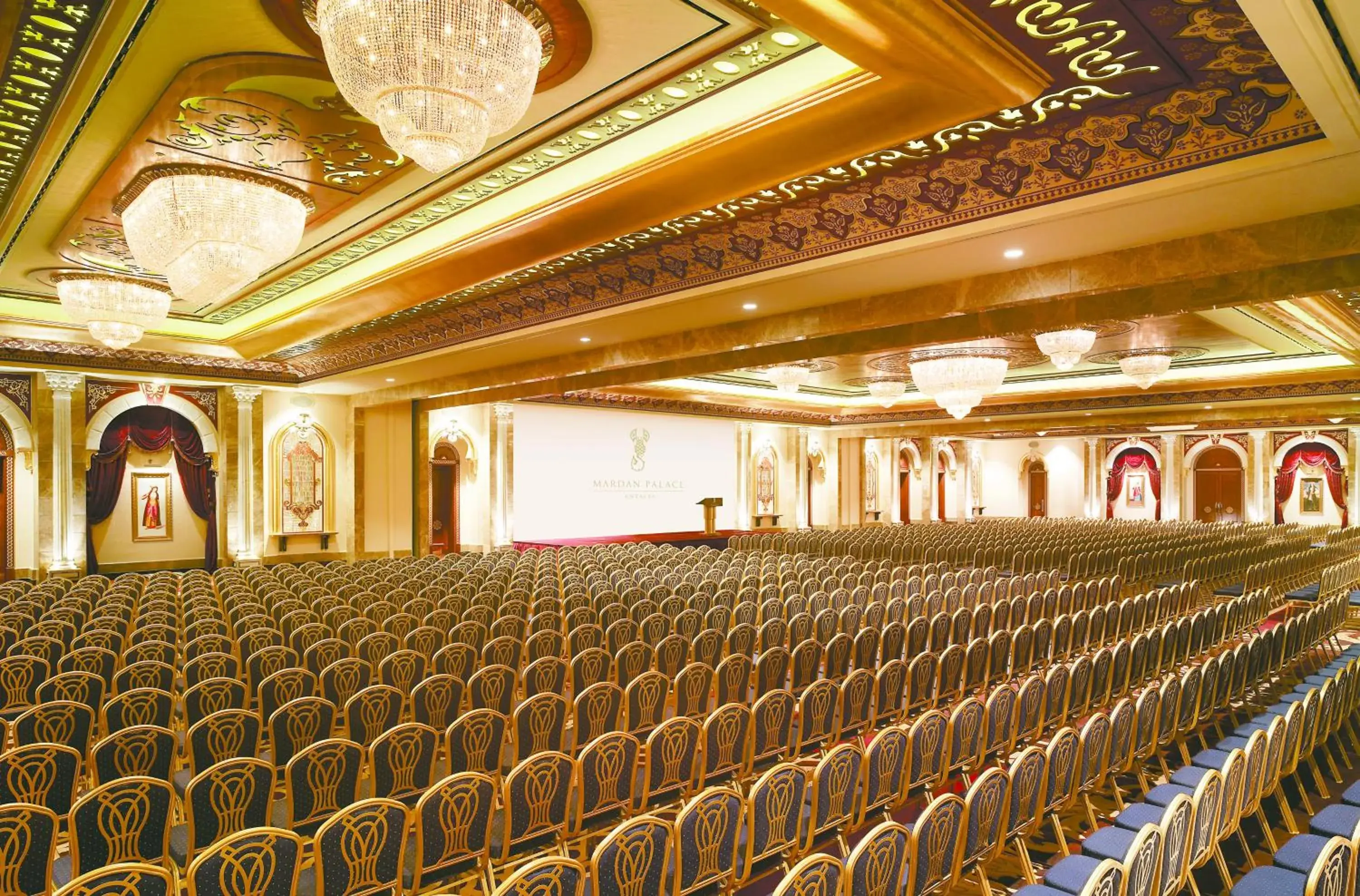 Lobby or reception in Titanic Mardan Palace Lobby or reception in Titanic Mardan Palace