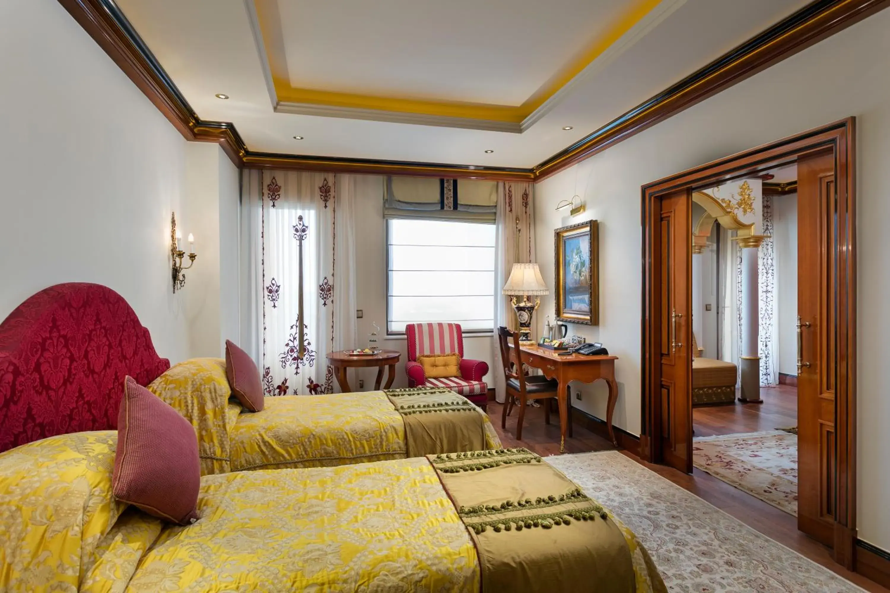 Photo of the whole room, Bed in Titanic Mardan Palace Photo of the whole room, Bed in Titanic Mardan Palace