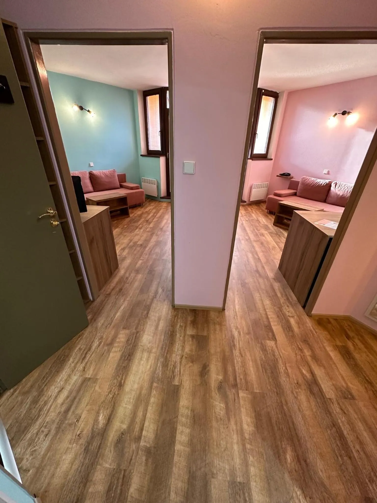 Photo of the whole room, Bed in Hotel N