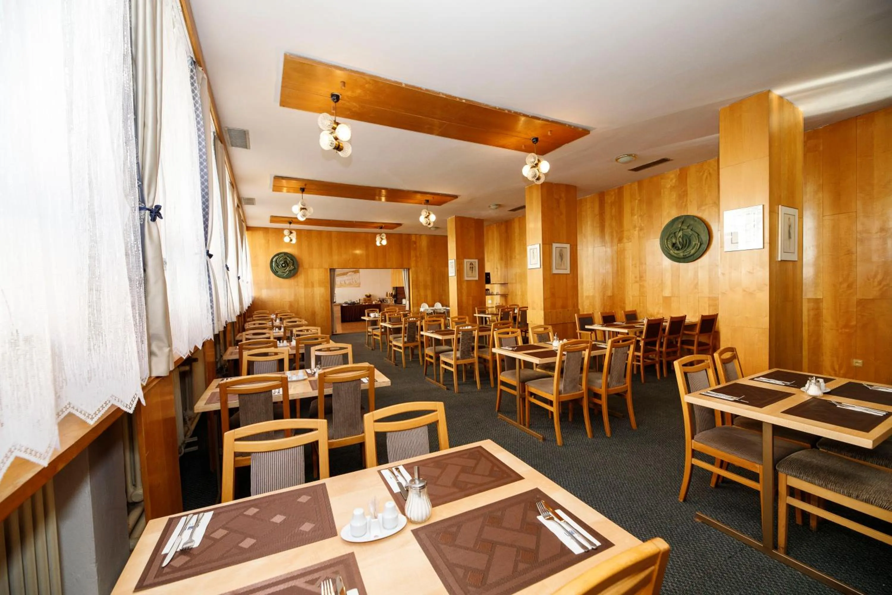 Restaurant/places to eat in LH Hotel Mědínek Old Town