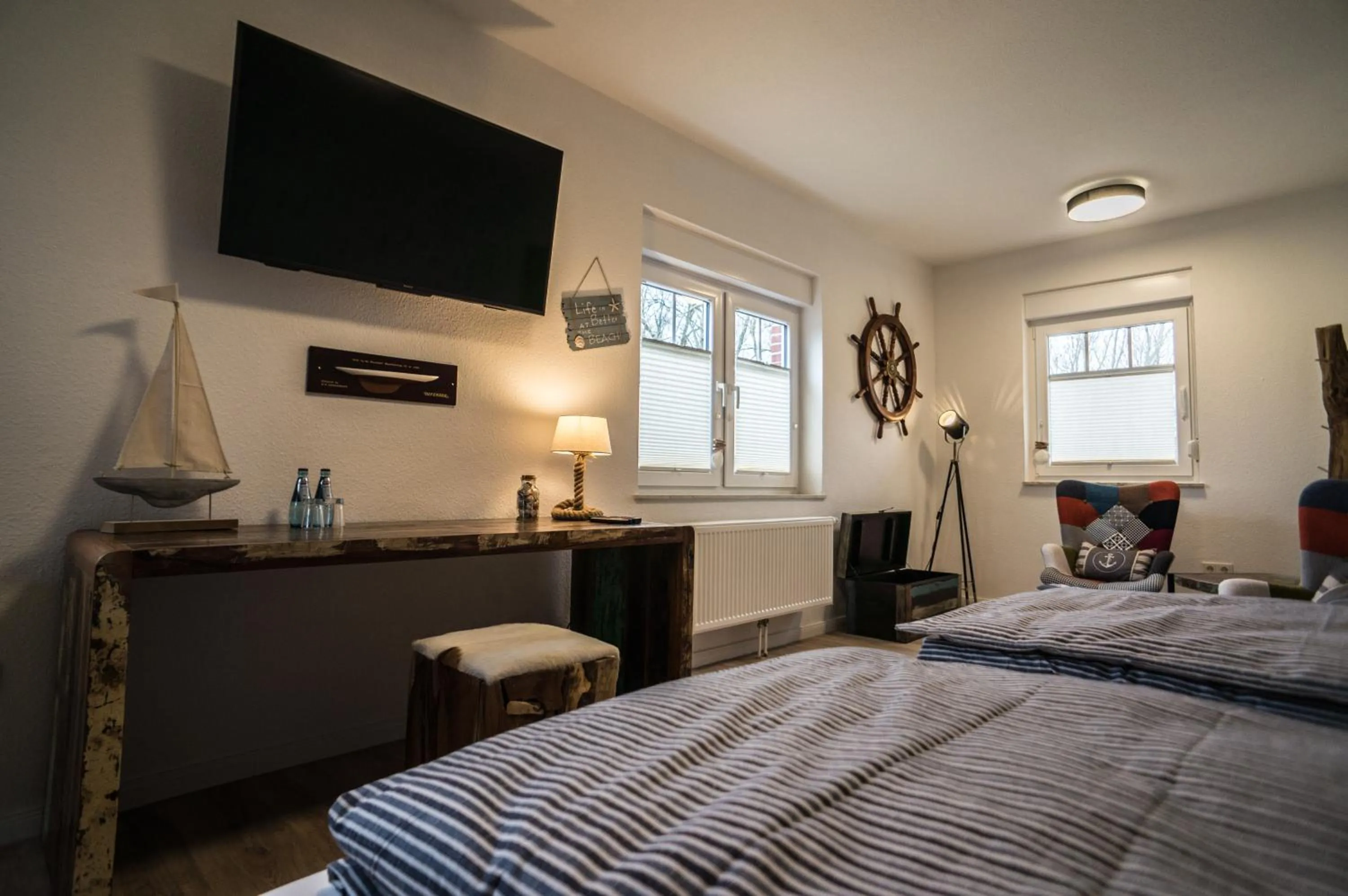 Photo of the whole room, Bed in Hotel HaWattn