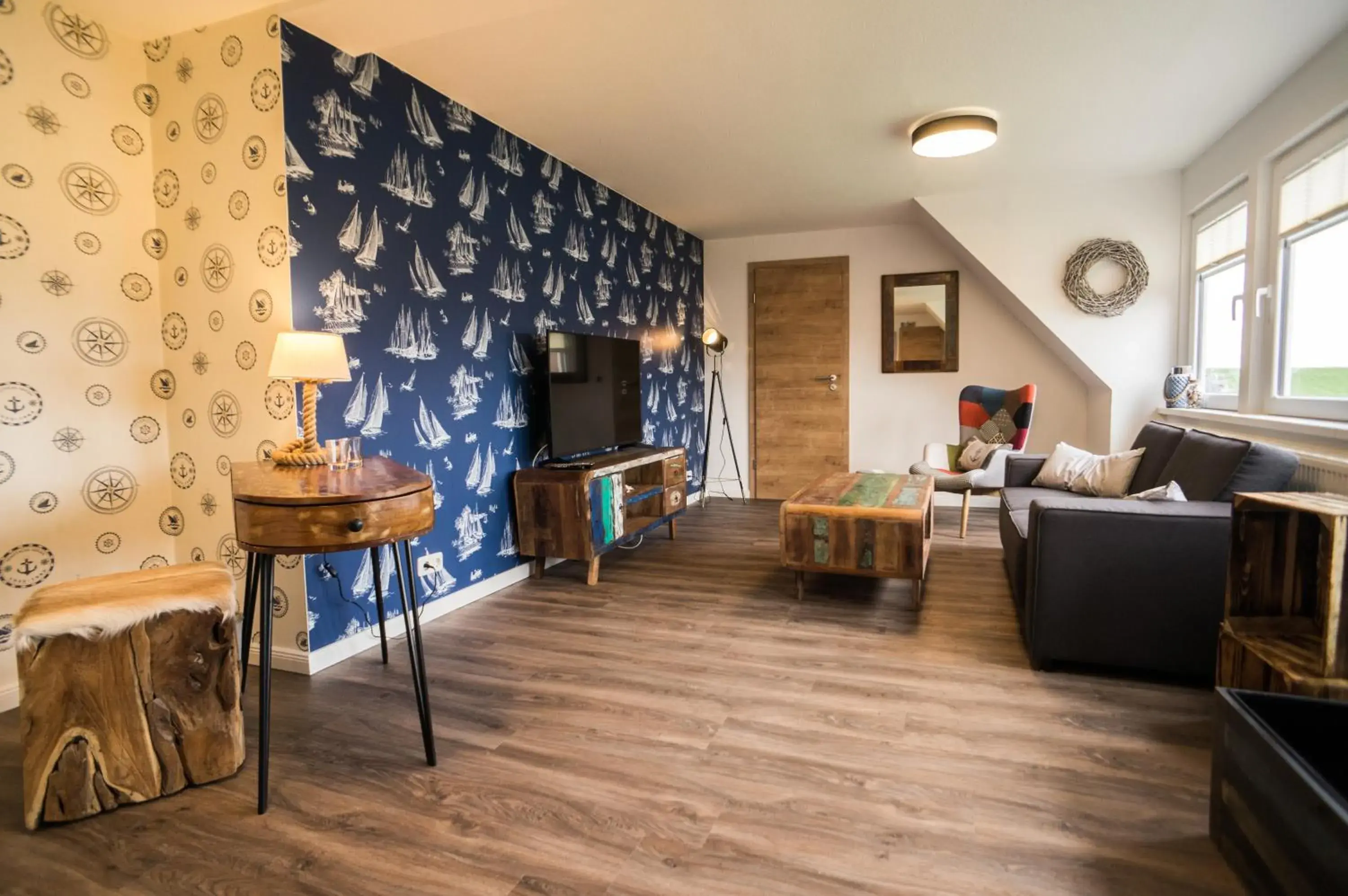 Suite on upper floor in Annex at the lake in Hotel HaWattn Suite on upper floor in Annex at the lake in Hotel HaWattn