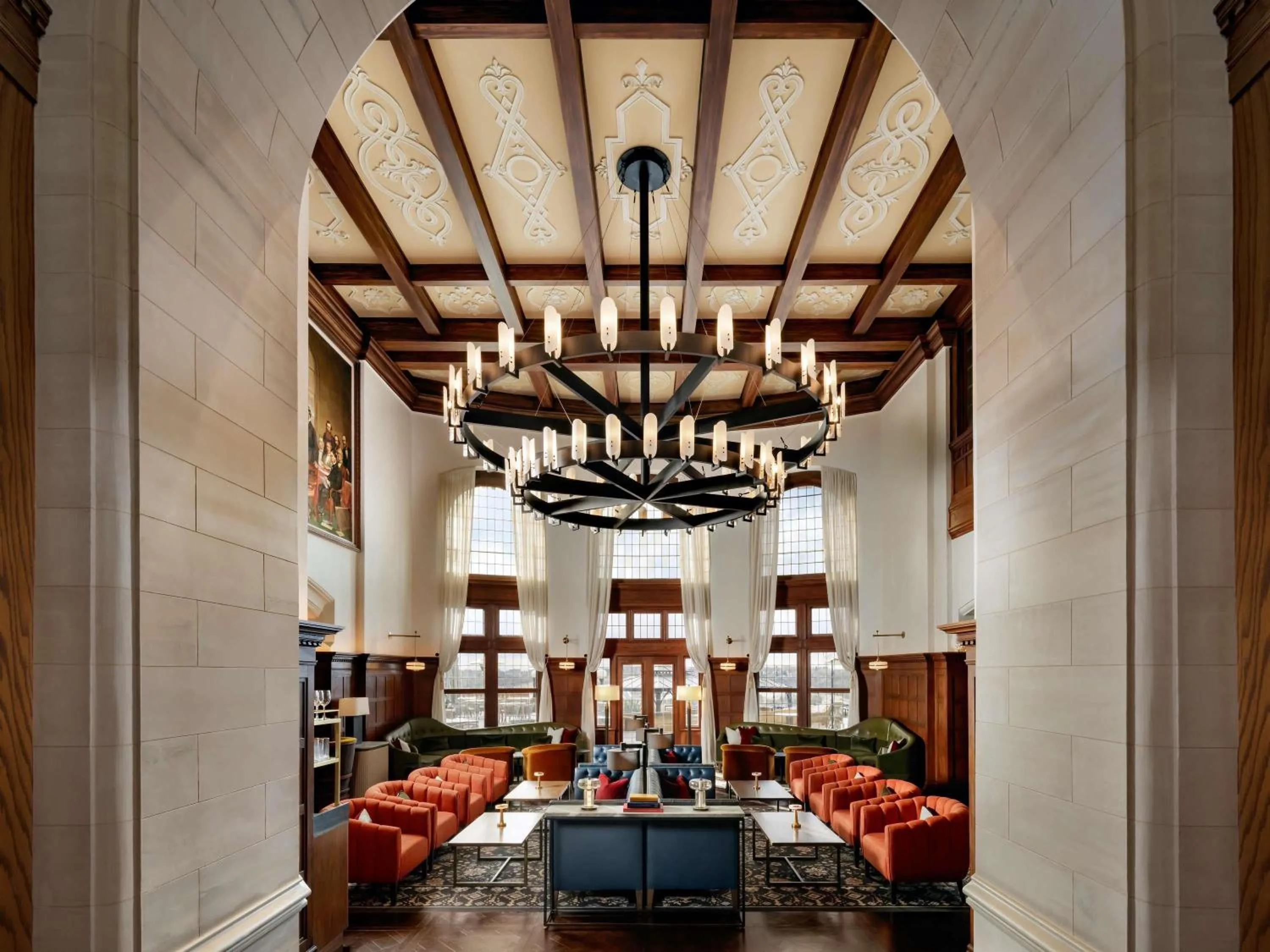 Lounge or bar in Fairmont Hotel Macdonald